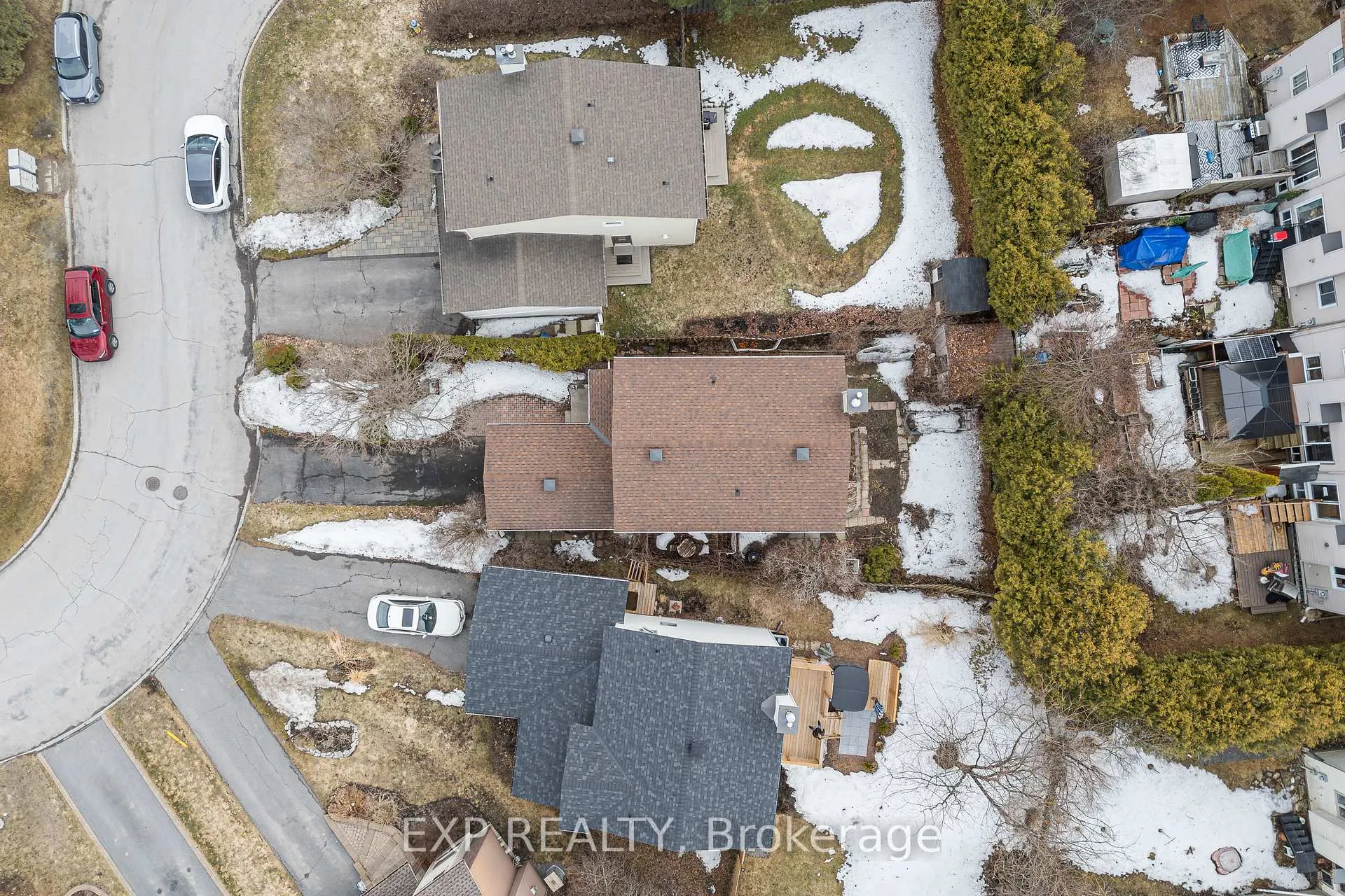 Photo 43 of 31 Coolspring Crescent, Ottawa, Borden Farm/Stewart Farm/Carleton Heights/Parkwood Hills — HOMEH
