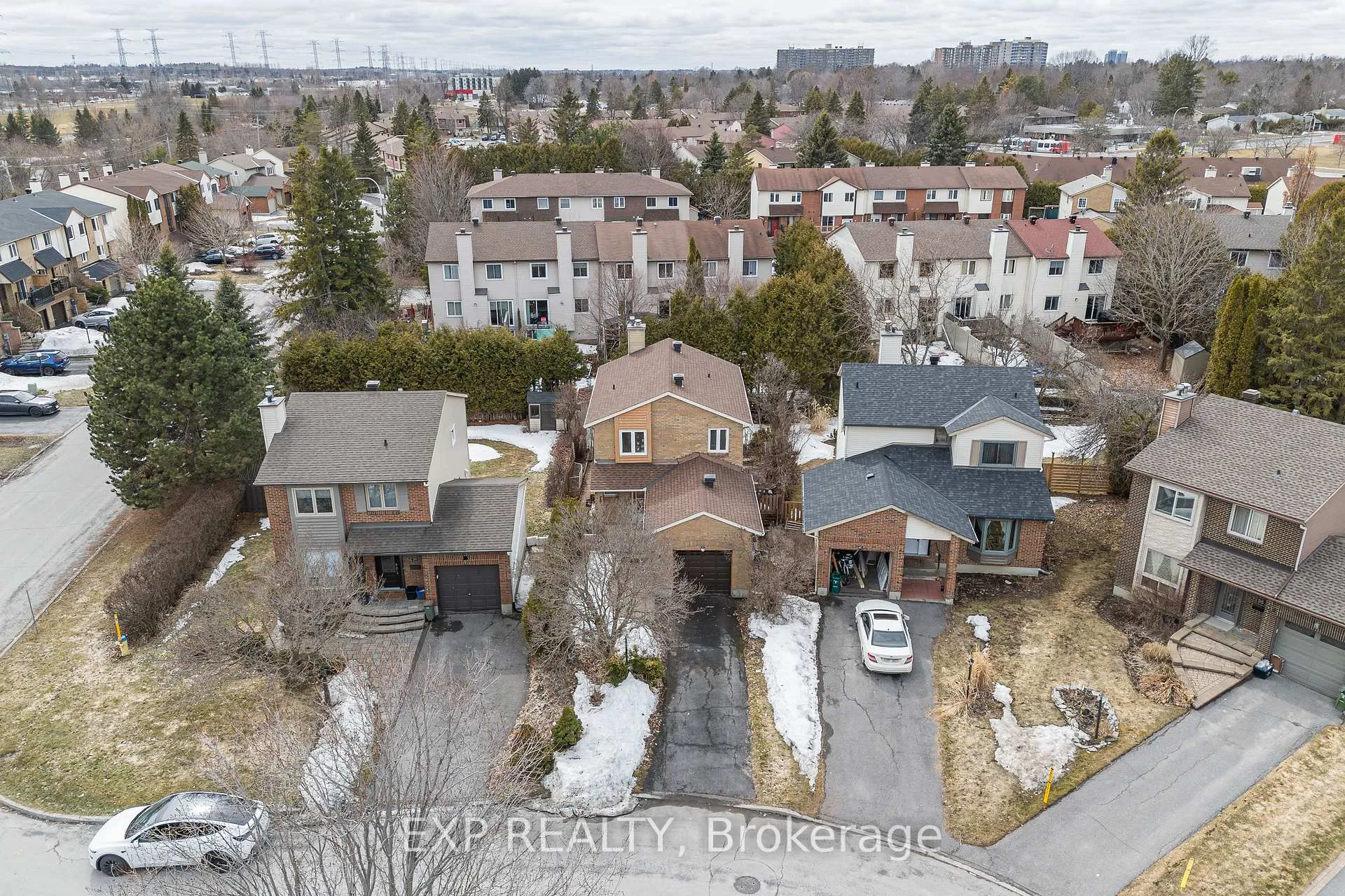 Photo 45 of 31 Coolspring Crescent, Ottawa, Borden Farm/Stewart Farm/Carleton Heights/Parkwood Hills — HOMEH