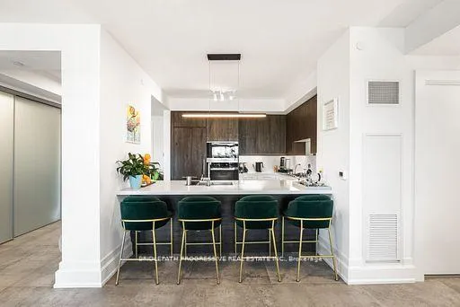 Photo 15 of Unit 303, 3 Southvale Drive, Toronto, Leaside — HOMEH