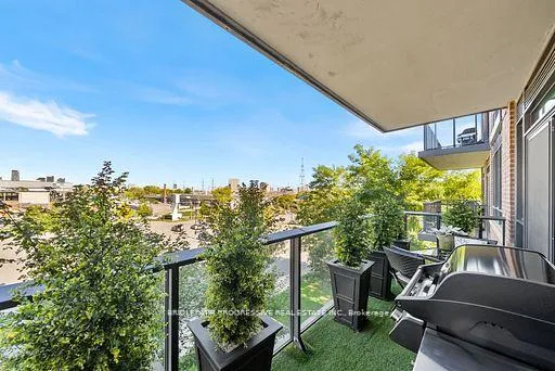 Photo 33 of Unit 303, 3 Southvale Drive, Toronto, Leaside — HOMEH