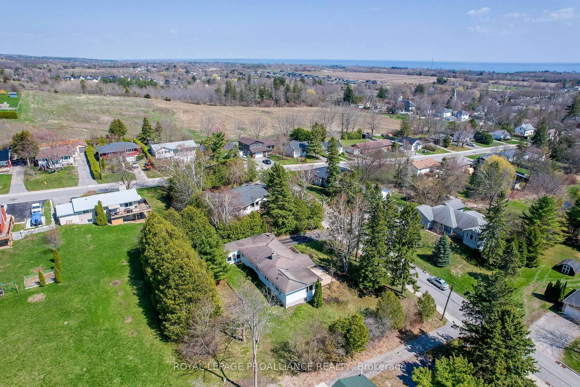 Photo 45 of 11 Cedar Street, Cramahe, Colborne — HOMEH