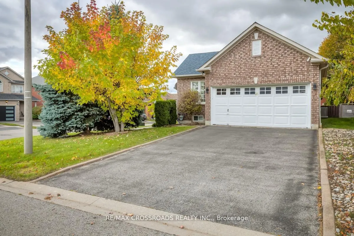 Photo 3 of 26 Lurosa Crescent, Whitby, Taunton North — HOMEH