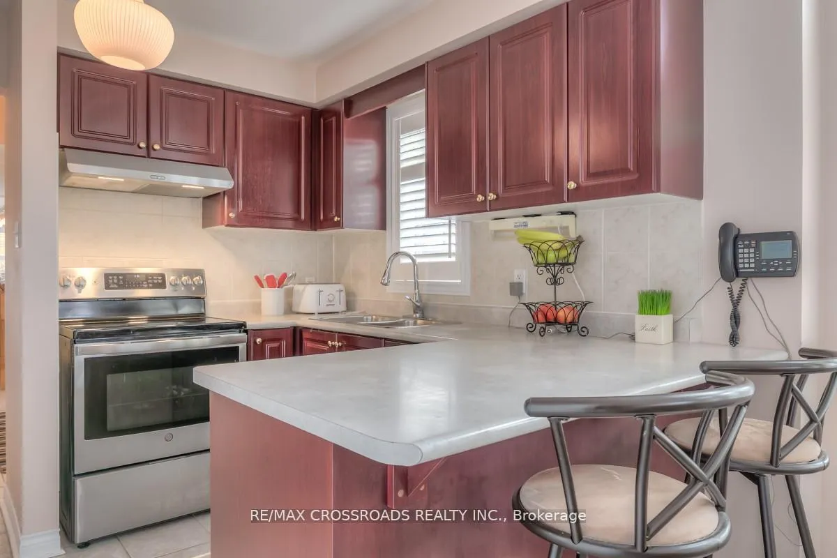 Photo 14 of 26 Lurosa Crescent, Whitby, Taunton North — HOMEH
