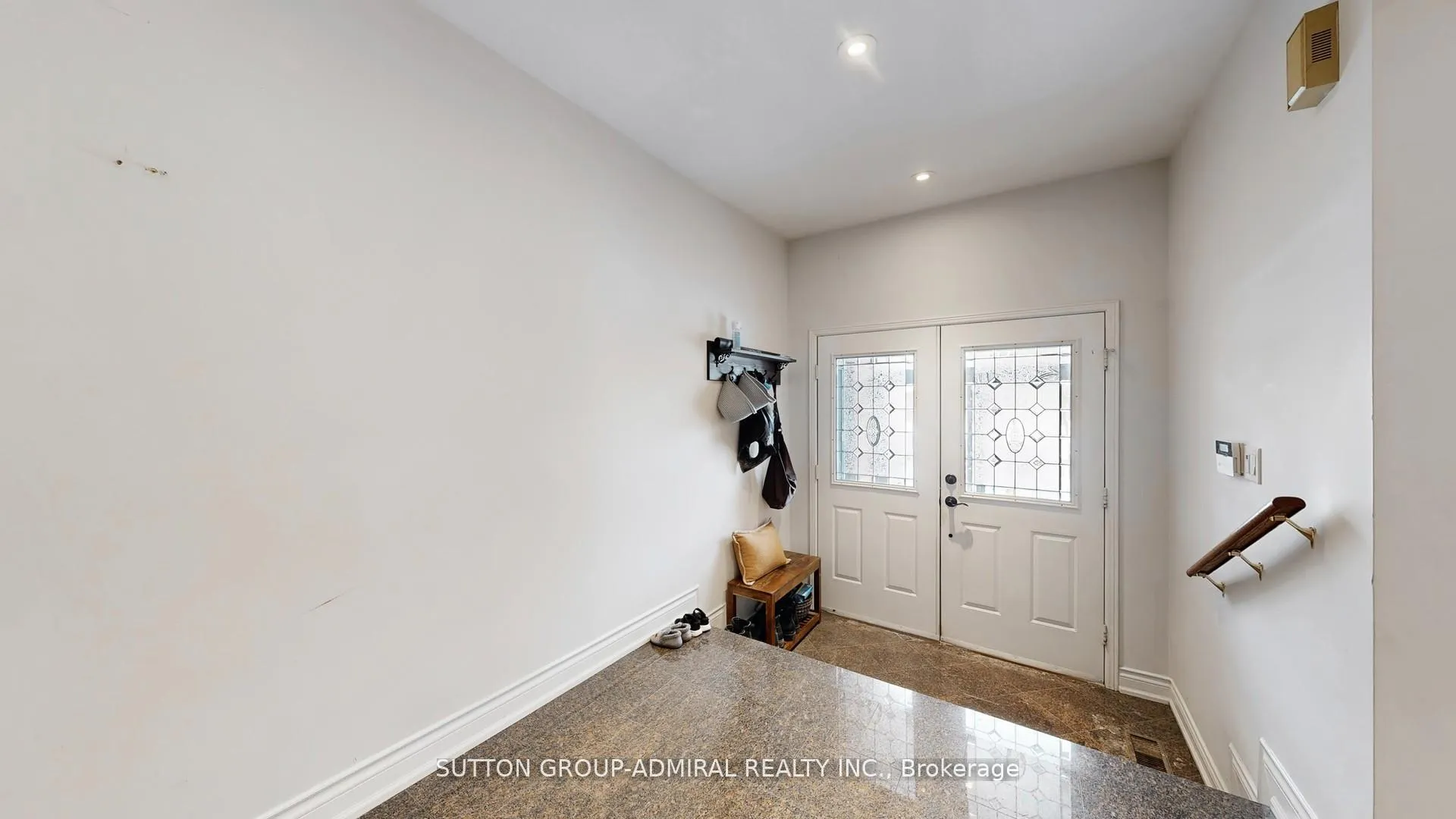 Photo 15 of 239 Rose Green Drive, Vaughan, Uplands — HOMEH