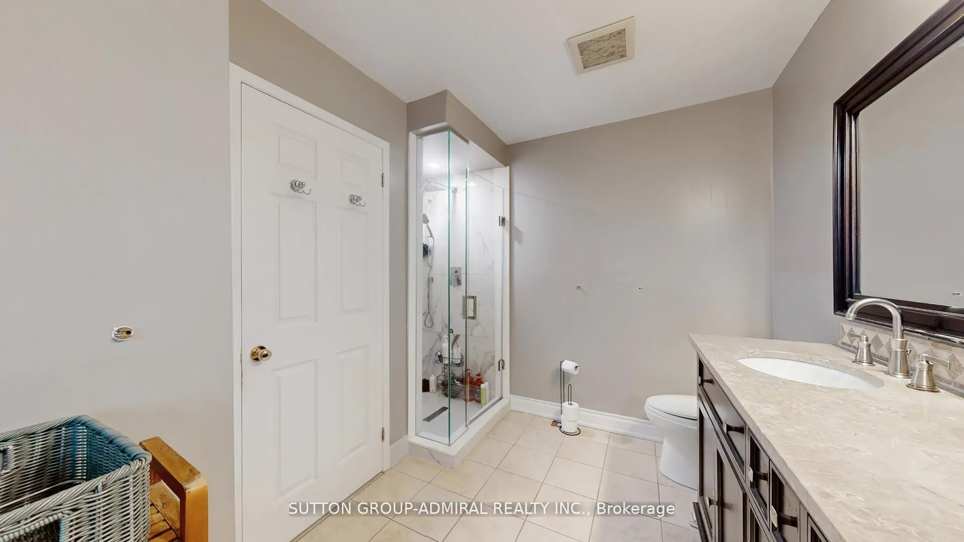 Photo 23 of 239 Rose Green Drive, Vaughan, Uplands — HOMEH