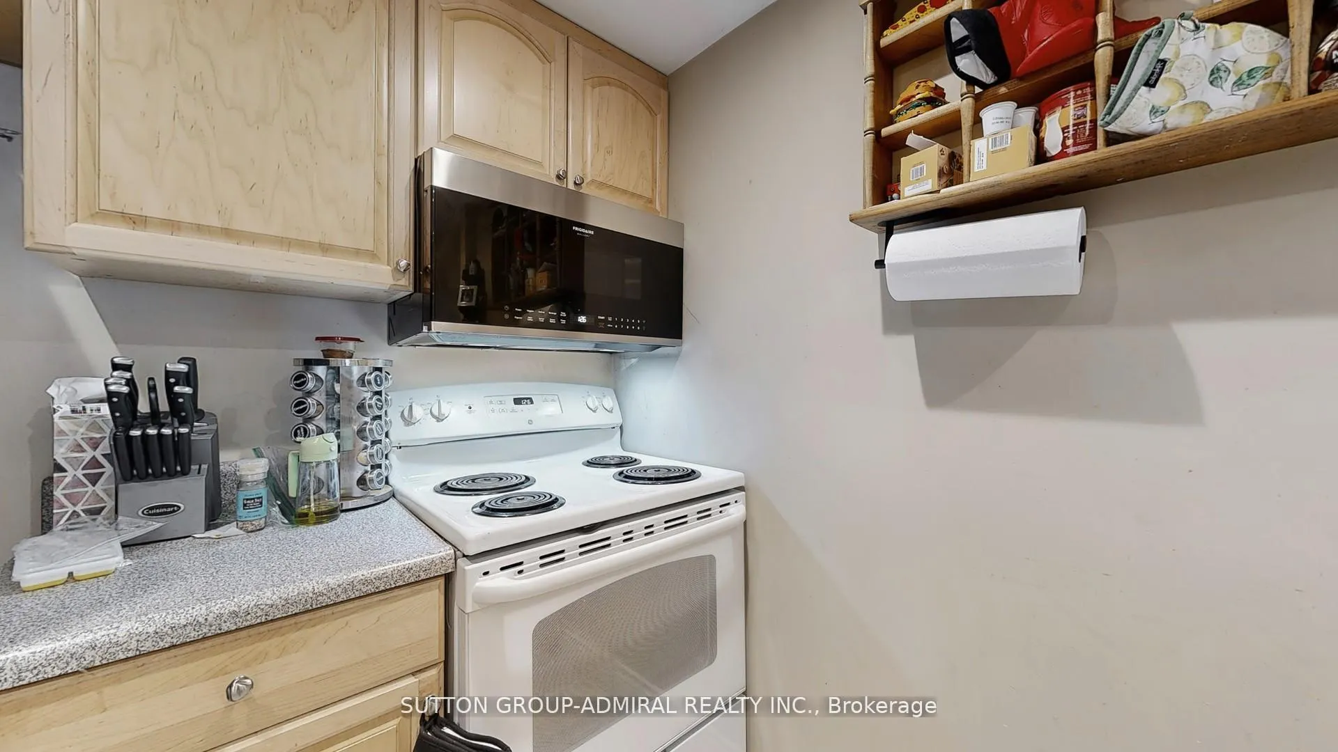 Photo 42 of 239 Rose Green Drive, Vaughan, Uplands — HOMEH