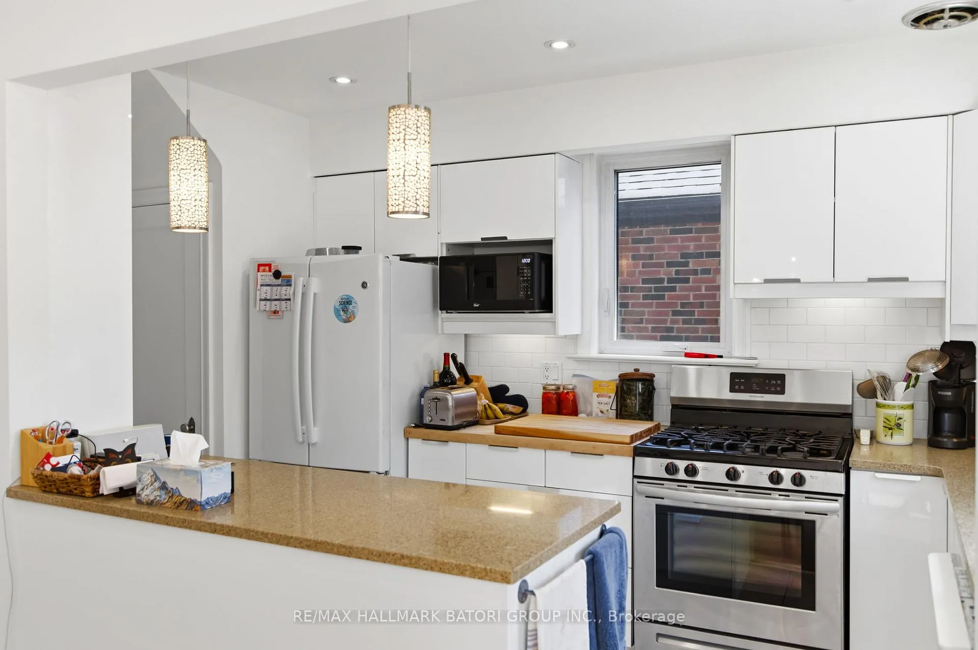 Photo 6 of 113 Divadale Drive, Toronto, Leaside — HOMEH