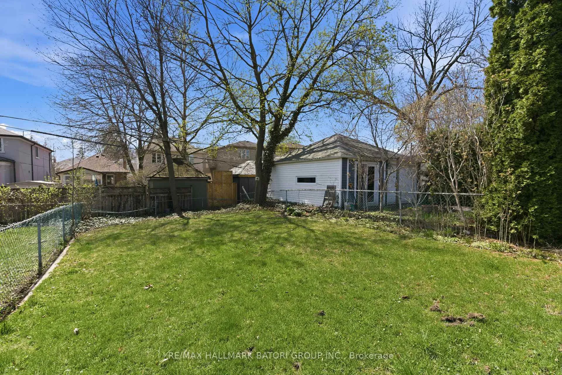 Photo 21 of 113 Divadale Drive, Toronto, Leaside — HOMEH