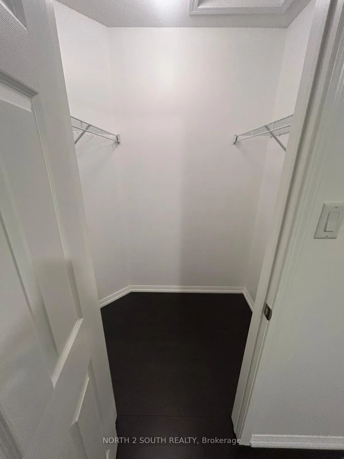 Photo 9 of 21 Suitor Court, Milton, Willmott — HOMEH