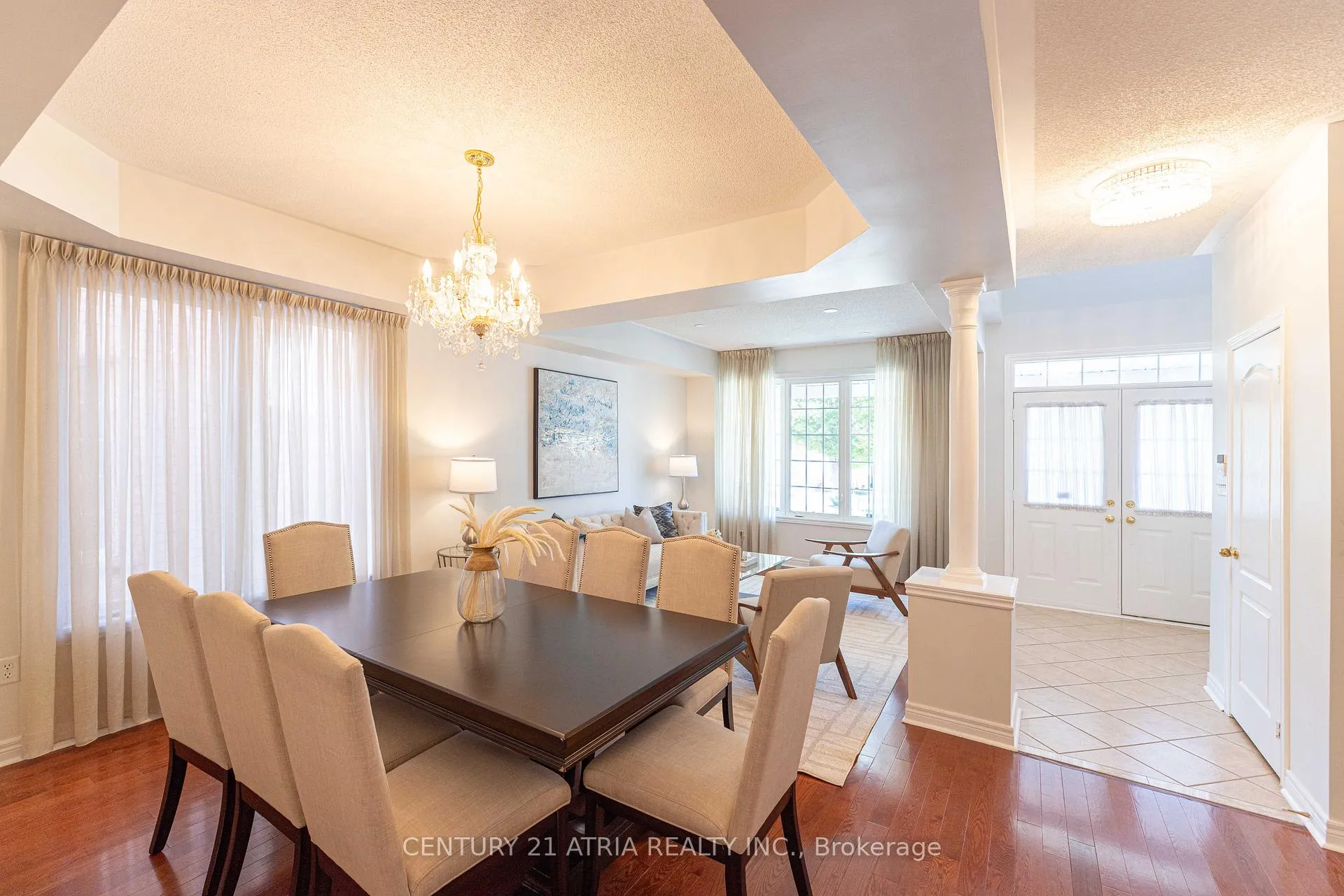 Photo 4 of 82 Adastra Crescent, Markham, Victoria Manor-Jennings Gate — HOMEH