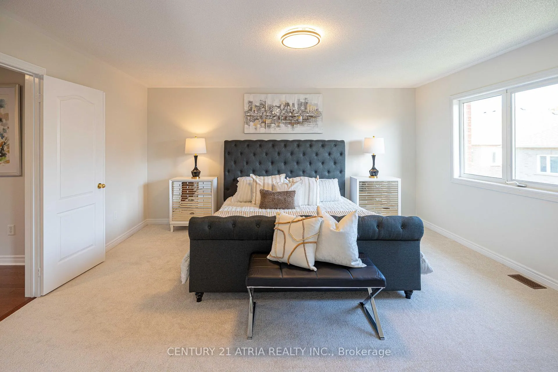 Photo 16 of 82 Adastra Crescent, Markham, Victoria Manor-Jennings Gate — HOMEH