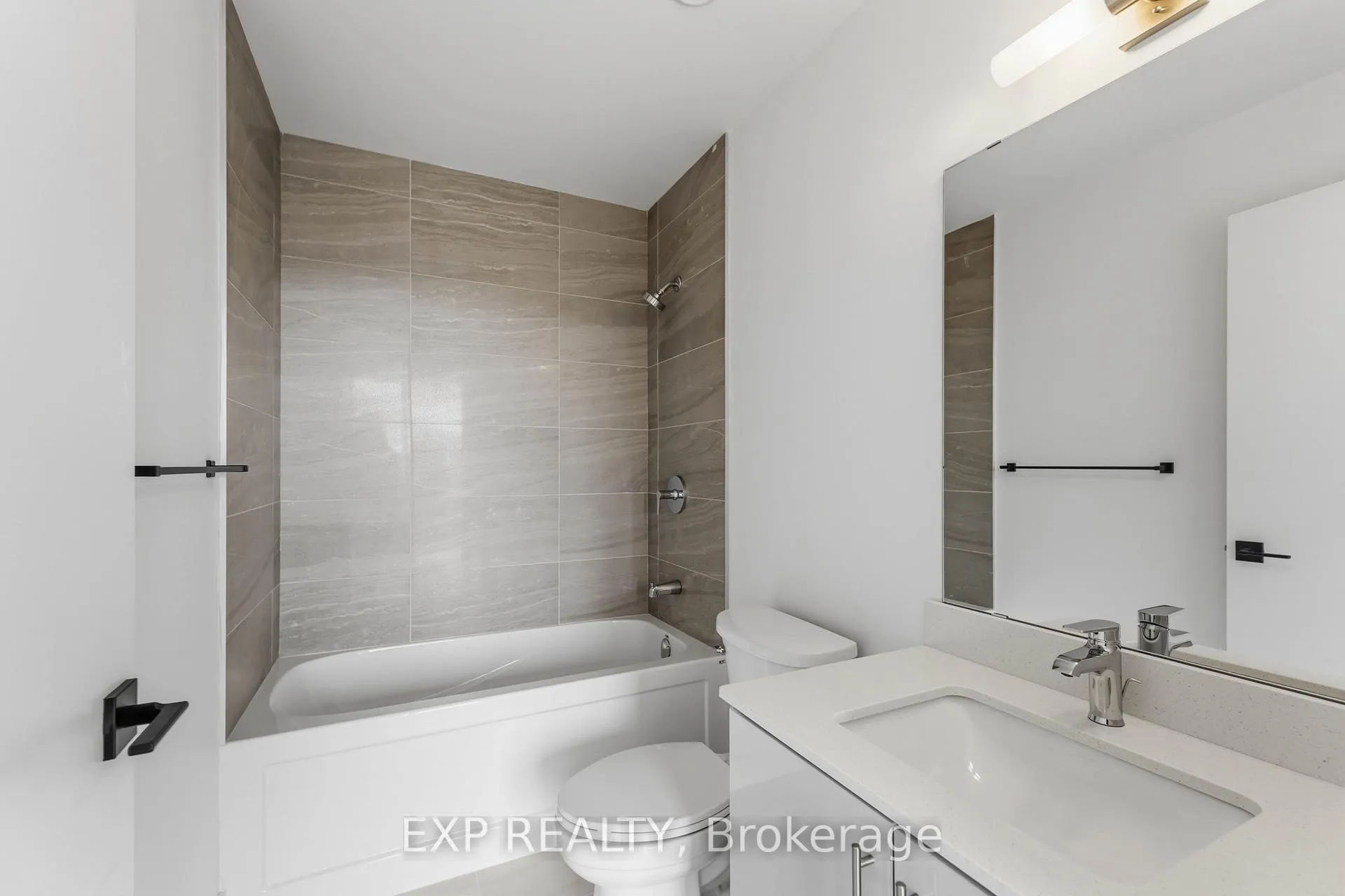 Photo 15 of Unit 1315, 2782 Barton Street E, Hamilton, Riverdale — HOMEH