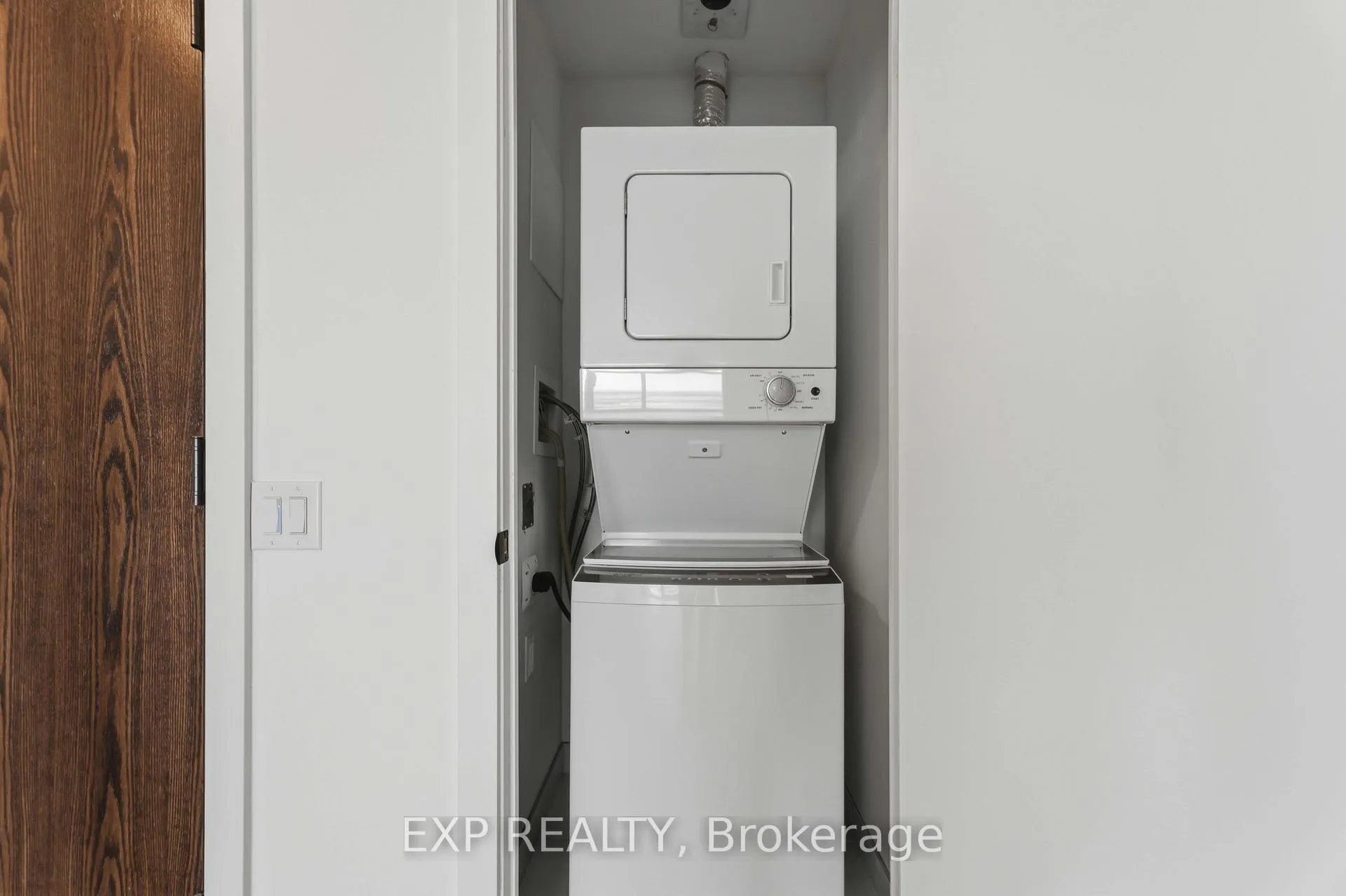 Photo 16 of Unit 1315, 2782 Barton Street E, Hamilton, Riverdale — HOMEH