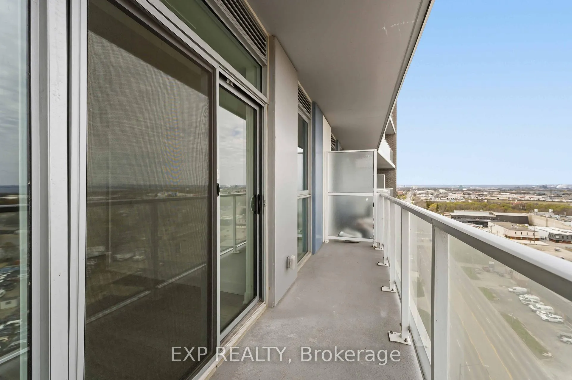 Photo 19 of Unit 1315, 2782 Barton Street E, Hamilton, Riverdale — HOMEH