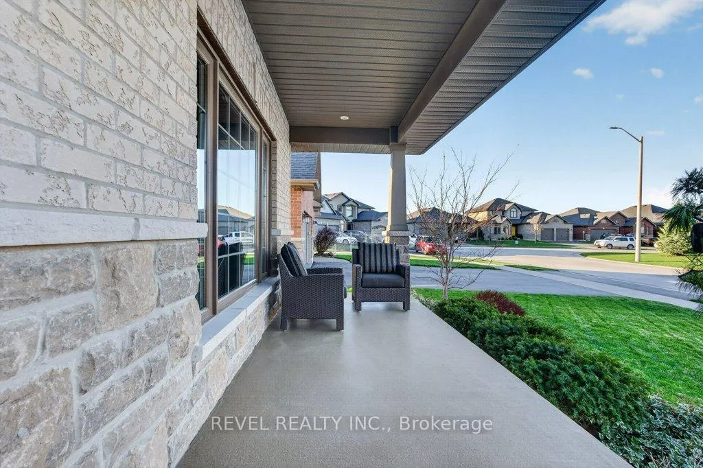 Photo 4 of 26 Scenic Drive, Belleville, Thurlow Ward — HOMEH