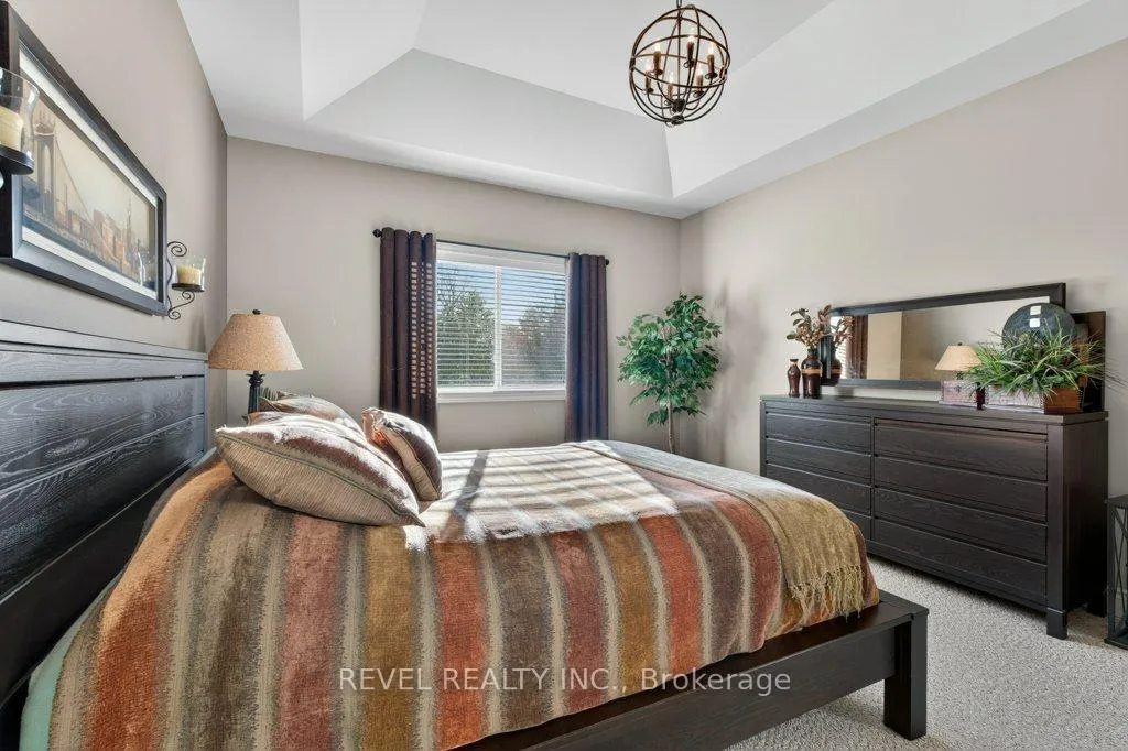 Photo 19 of 26 Scenic Drive, Belleville, Thurlow Ward — HOMEH