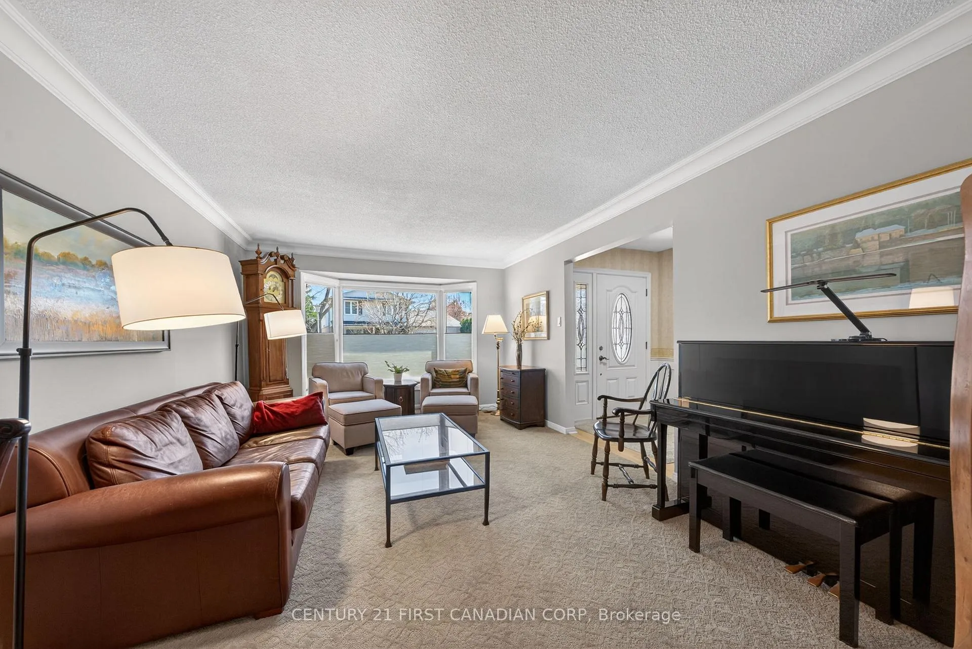 Photo 6 of 83 Guildford Crescent, London, South N — HOMEH