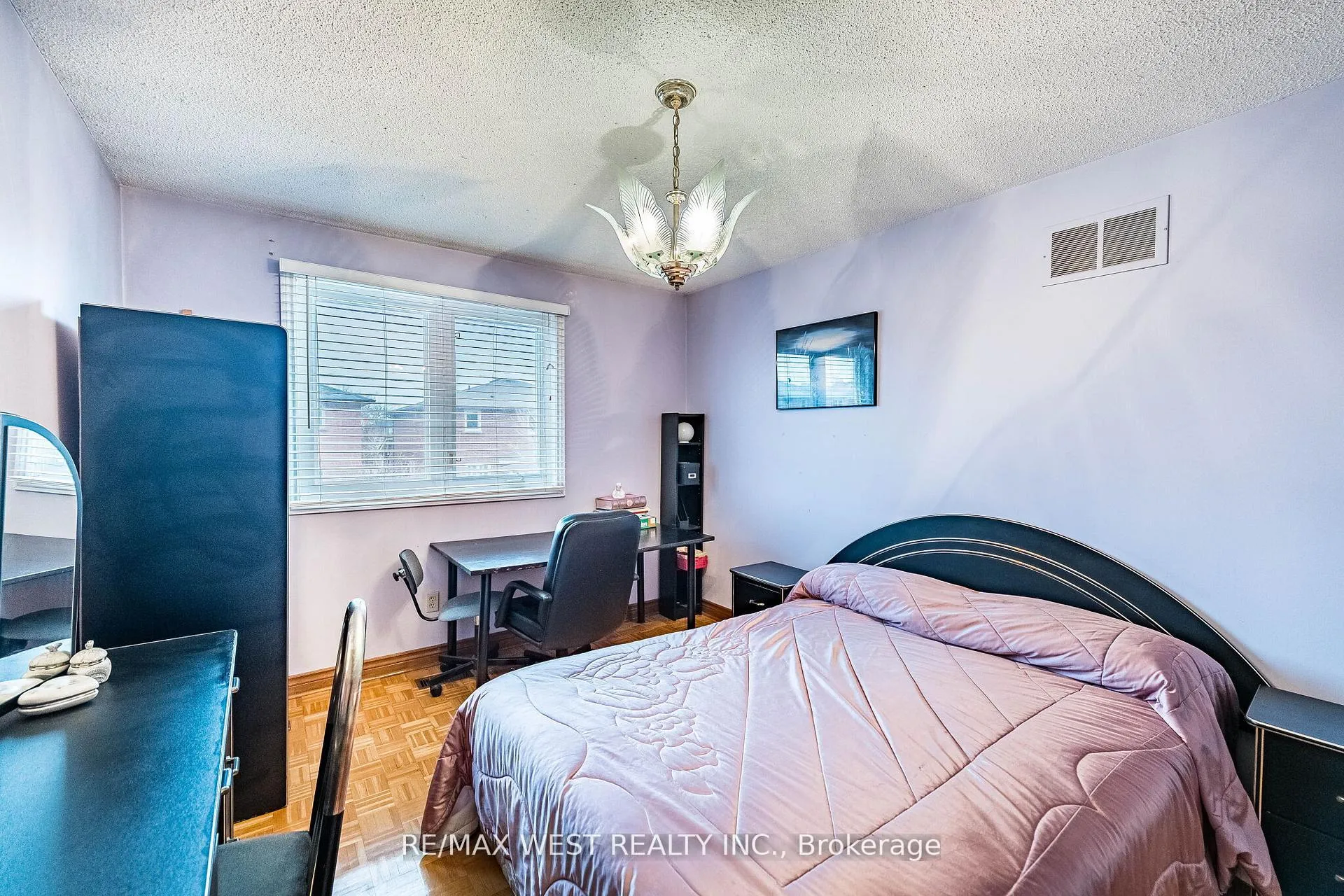 Photo 33 of 81 Vera Street, Vaughan, East Woodbridge — HOMEH