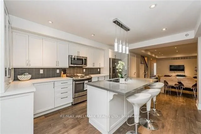Photo 10 of 68 Lewis Street, Toronto, South Riverdale — HOMEH