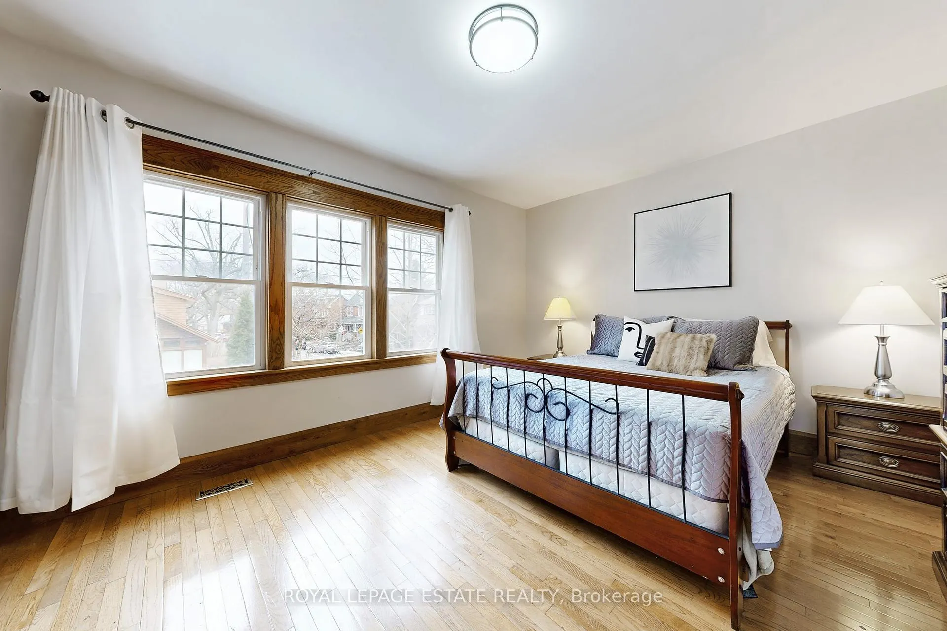 Photo 18 of 2 Beck Avenue, Toronto, East End-Danforth — HOMEH