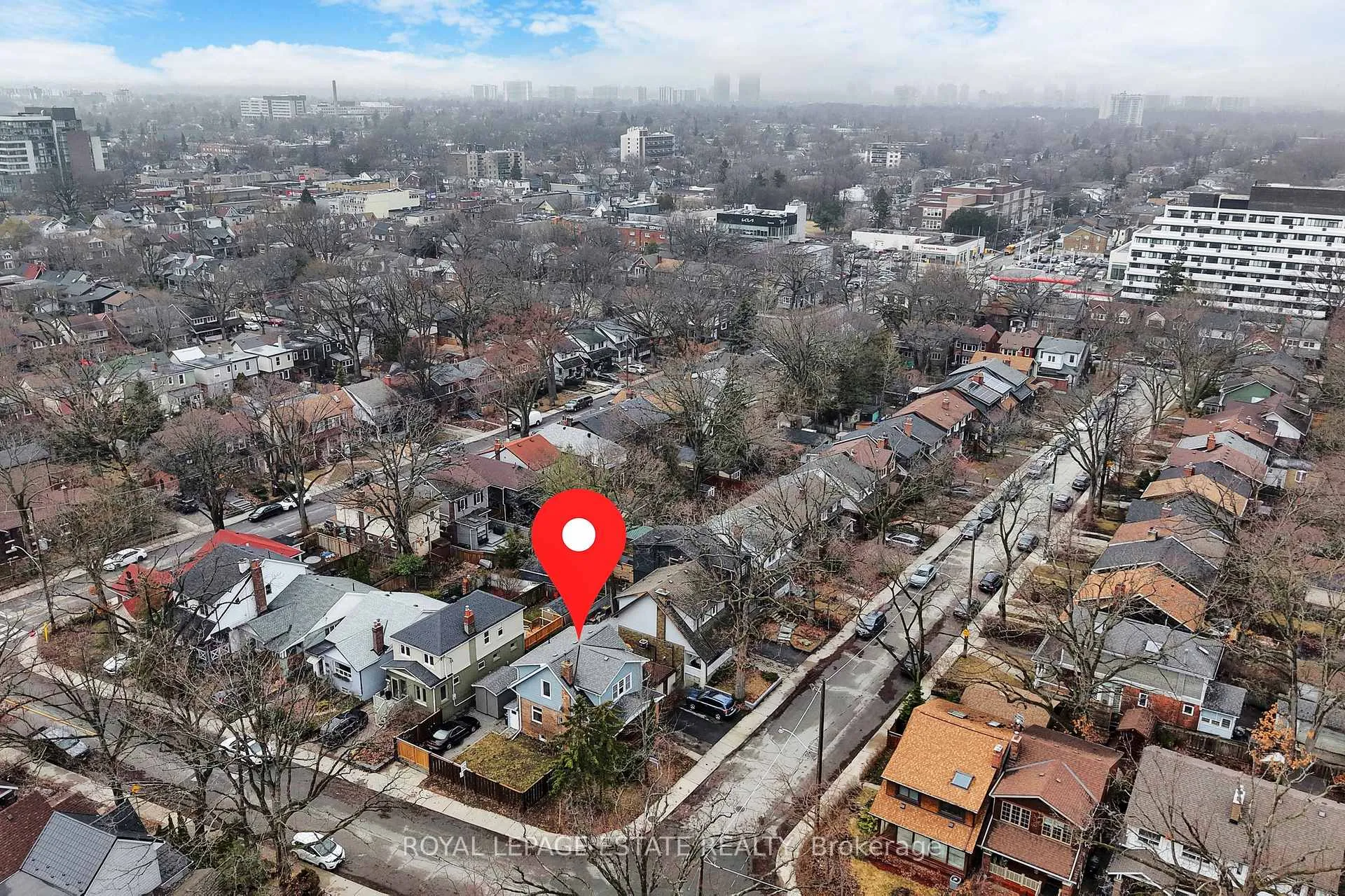 Photo 37 of 2 Beck Avenue, Toronto, East End-Danforth — HOMEH