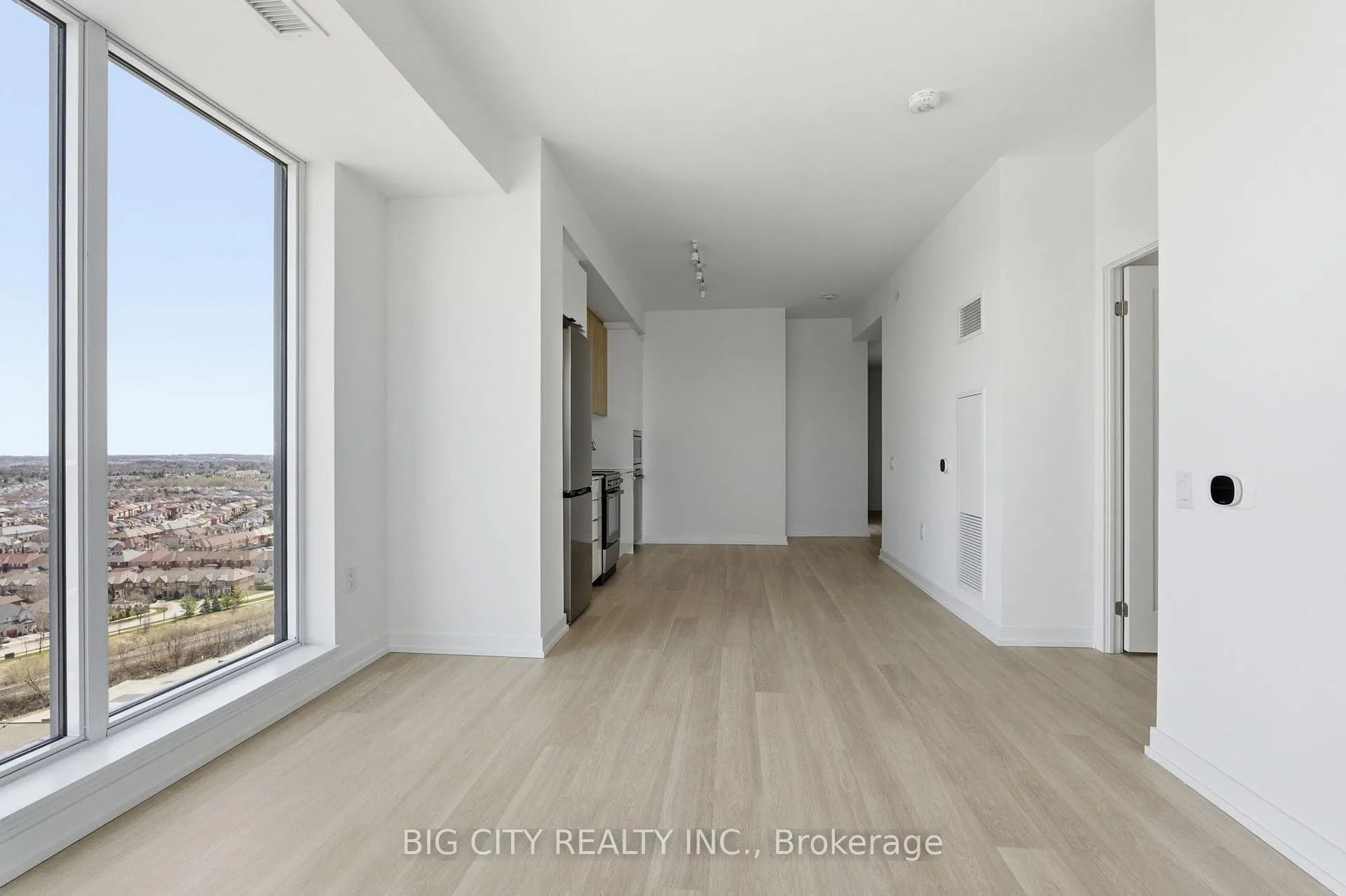 Photo 6 of Unit 2203, 9751 Markham Road, Markham, Greensborough — HOMEH