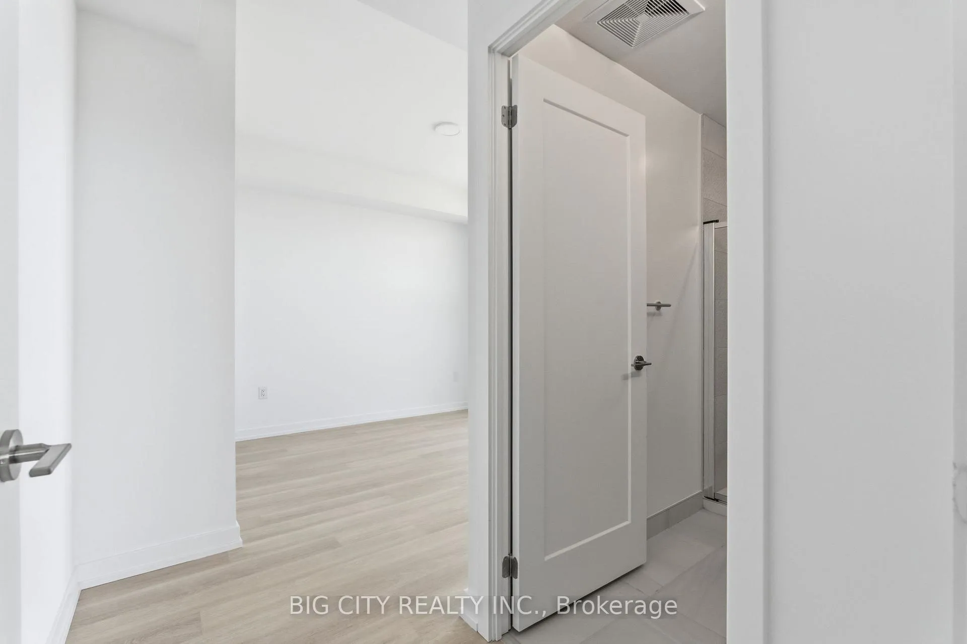 Photo 7 of Unit 2203, 9751 Markham Road, Markham, Greensborough — HOMEH