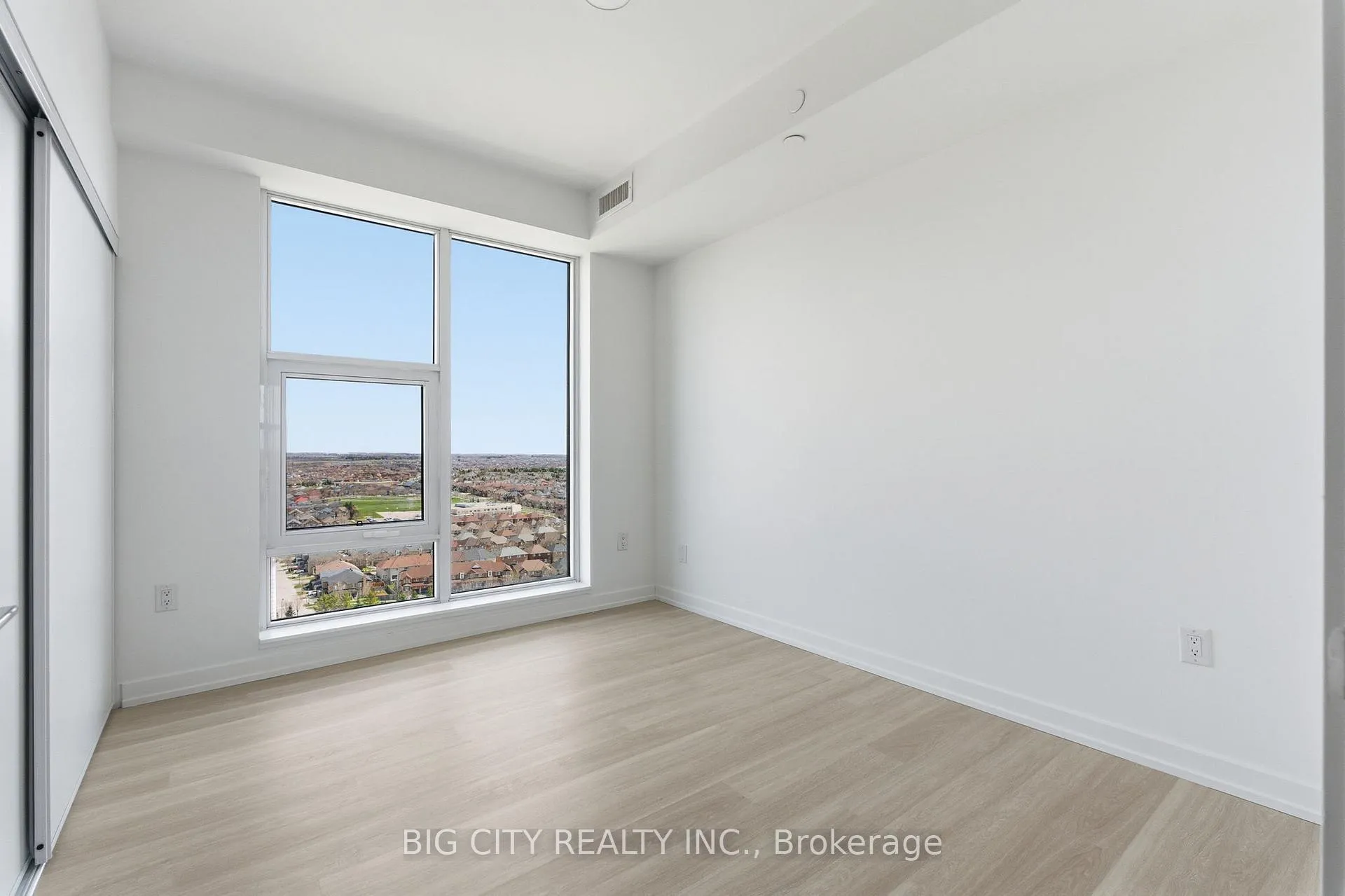 Photo 14 of Unit 2203, 9751 Markham Road, Markham, Greensborough — HOMEH