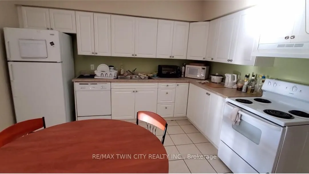 Photo 6 of Unit 303, 271 Lester Street, Waterloo, Beechwood/University — HOMEH