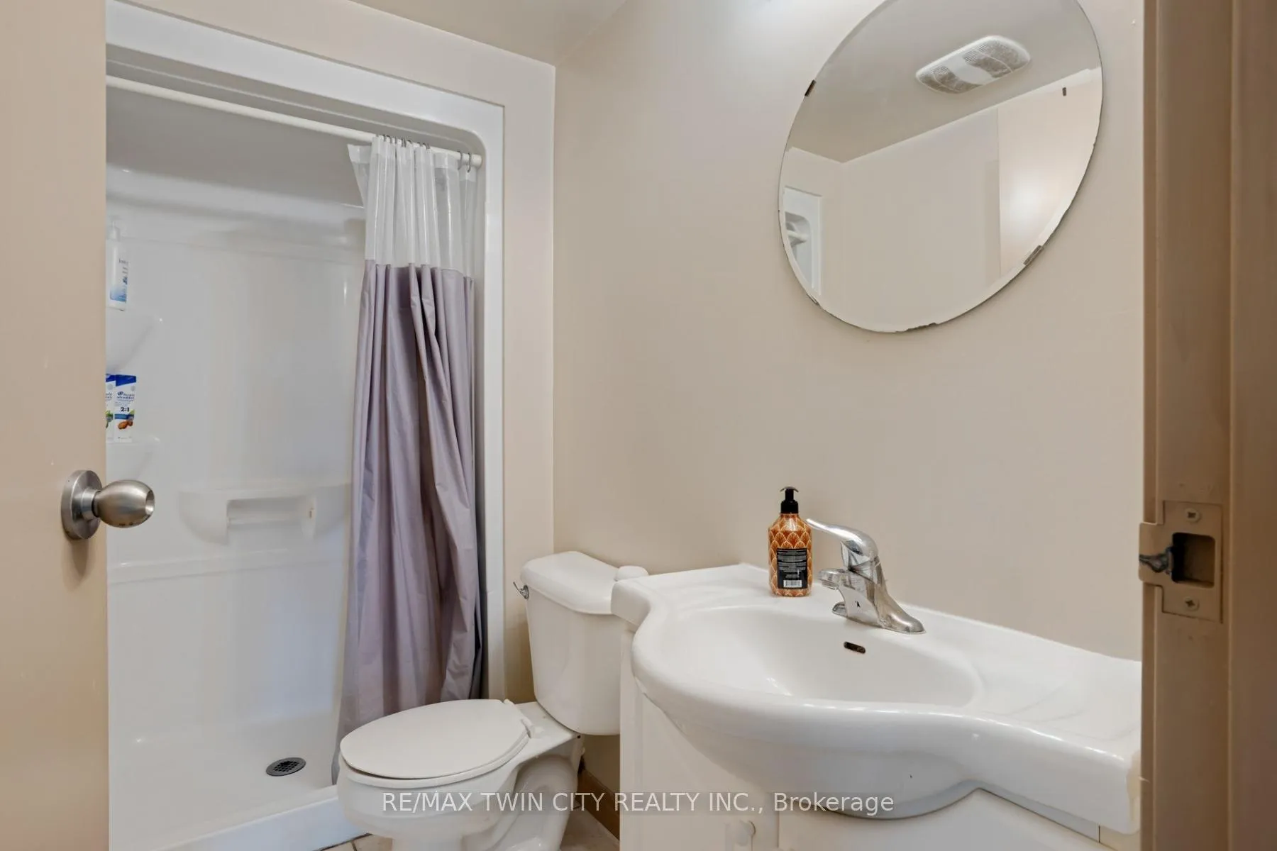 Photo 12 of Unit 303, 271 Lester Street, Waterloo, Beechwood/University — HOMEH