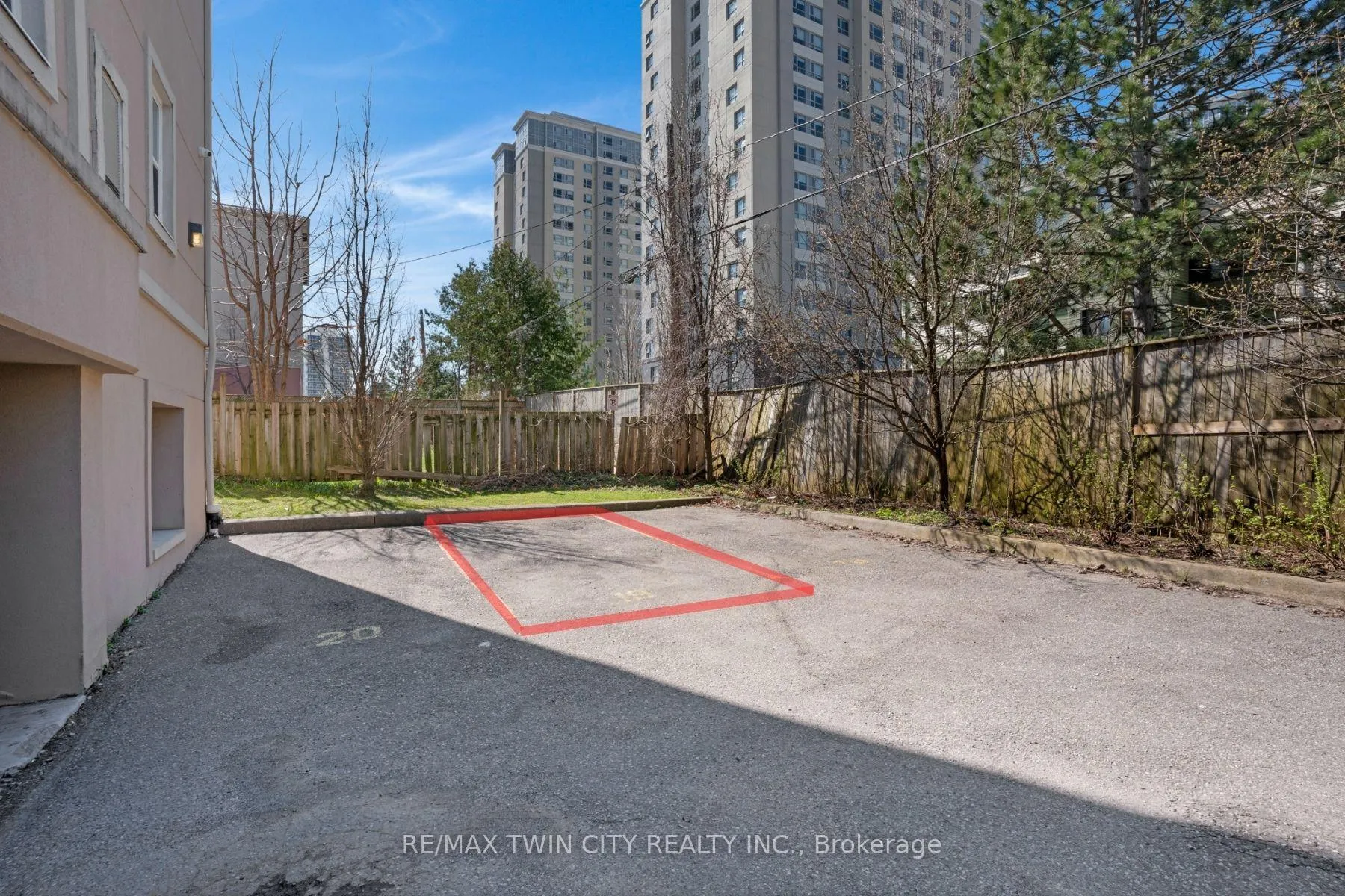 Photo 15 of Unit 303, 271 Lester Street, Waterloo, Beechwood/University — HOMEH