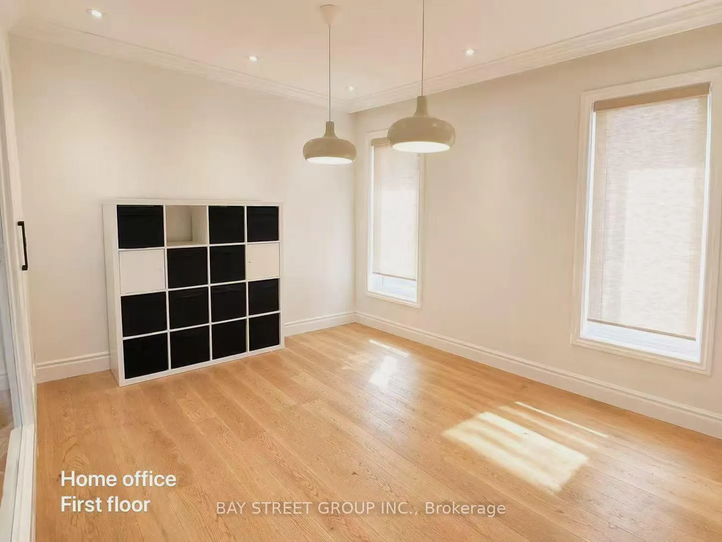Photo 5 of Unit Upper Level, 42 Fouracre Way, Aurora, Bayview Northeast — HOMEH