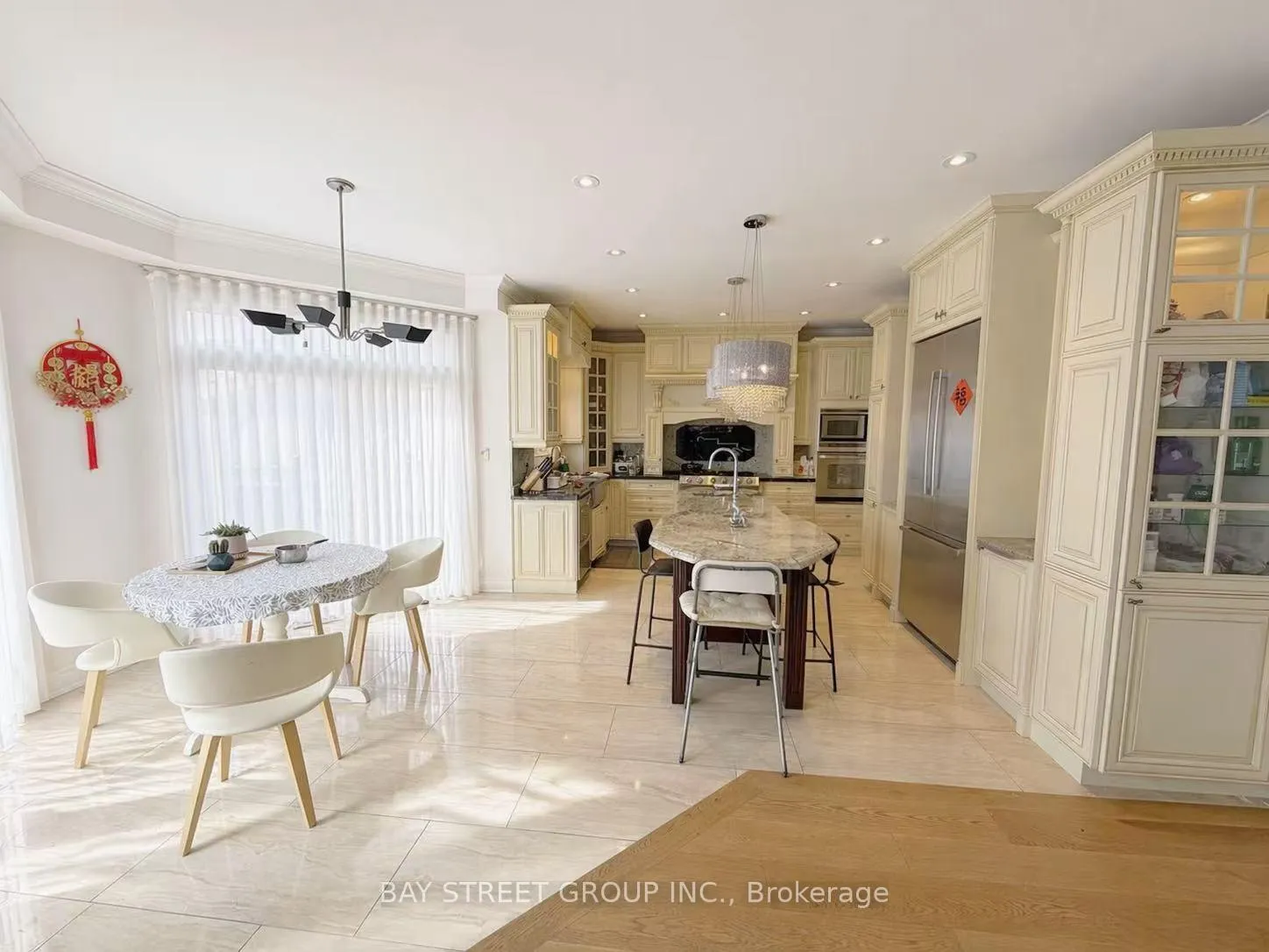 Photo 11 of Unit Upper Level, 42 Fouracre Way, Aurora, Bayview Northeast — HOMEH