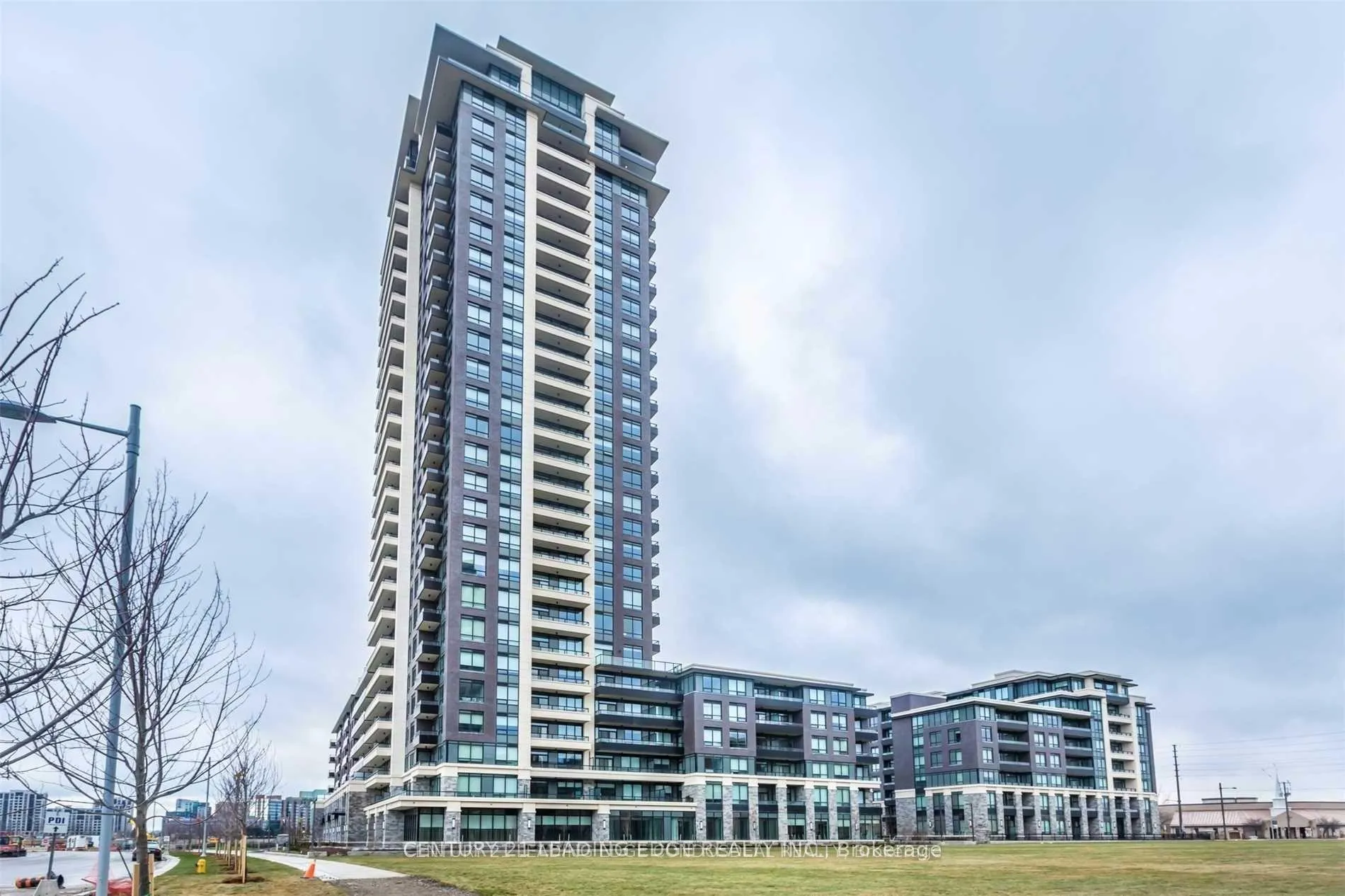 Photo 1 of Unit 2001, 15 Water Walk Drive, Markham, Unionville — HOMEH