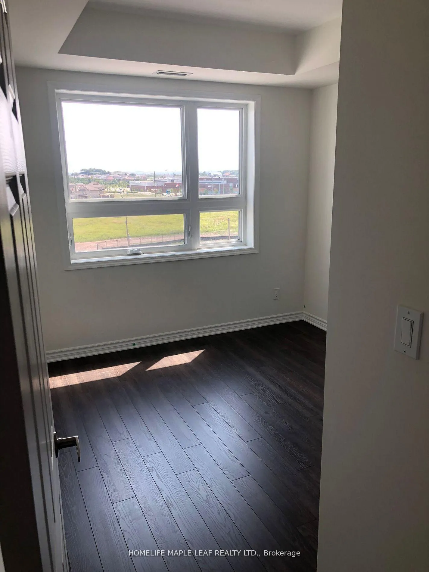 Photo 6 of Unit 617, 200 Lagerfeld Drive, Brampton, Northwest Brampton — HOMEH