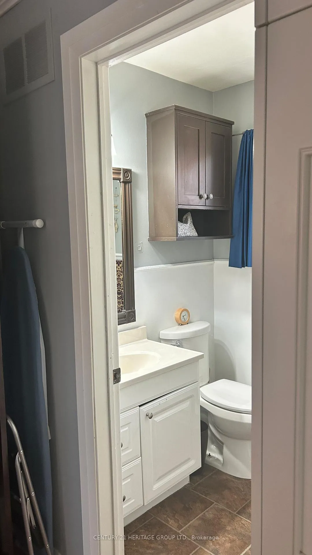 Photo 13 of Unit Upper, 121 Heydon Avenue, New Tecumseth, Alliston — HOMEH