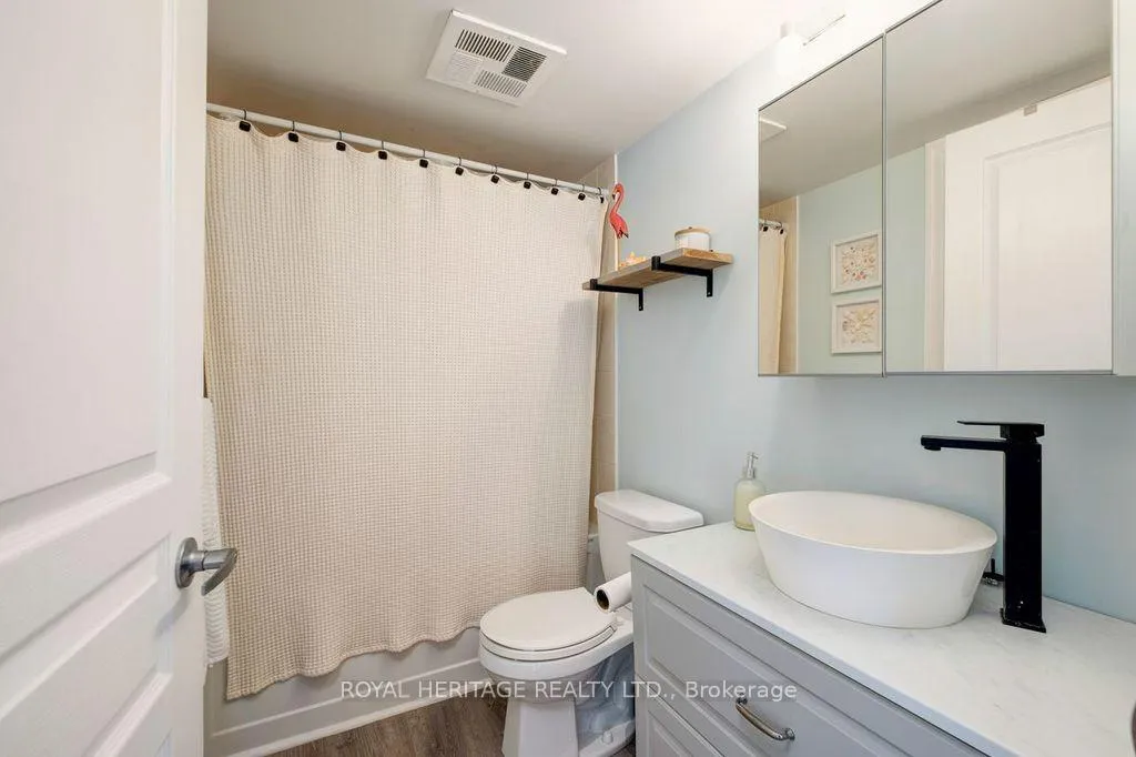 Photo 14 of Unit 413, 1600 Charles St Street, Whitby, Port Whitby — HOMEH