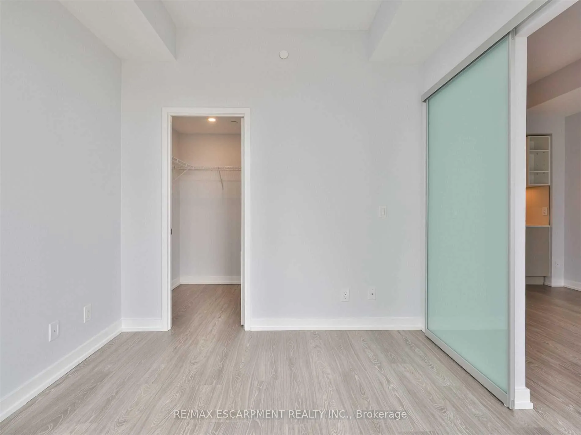 Photo 23 of Unit 705, 19 Western Battery Road, Toronto, Niagara — HOMEH