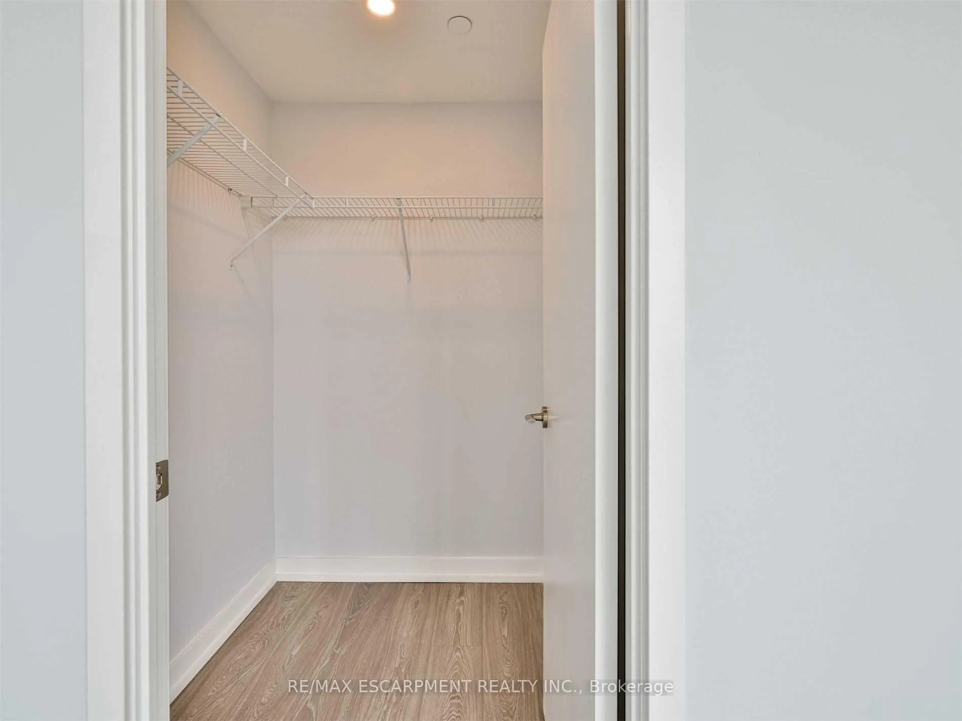 Photo 24 of Unit 705, 19 Western Battery Road, Toronto, Niagara — HOMEH