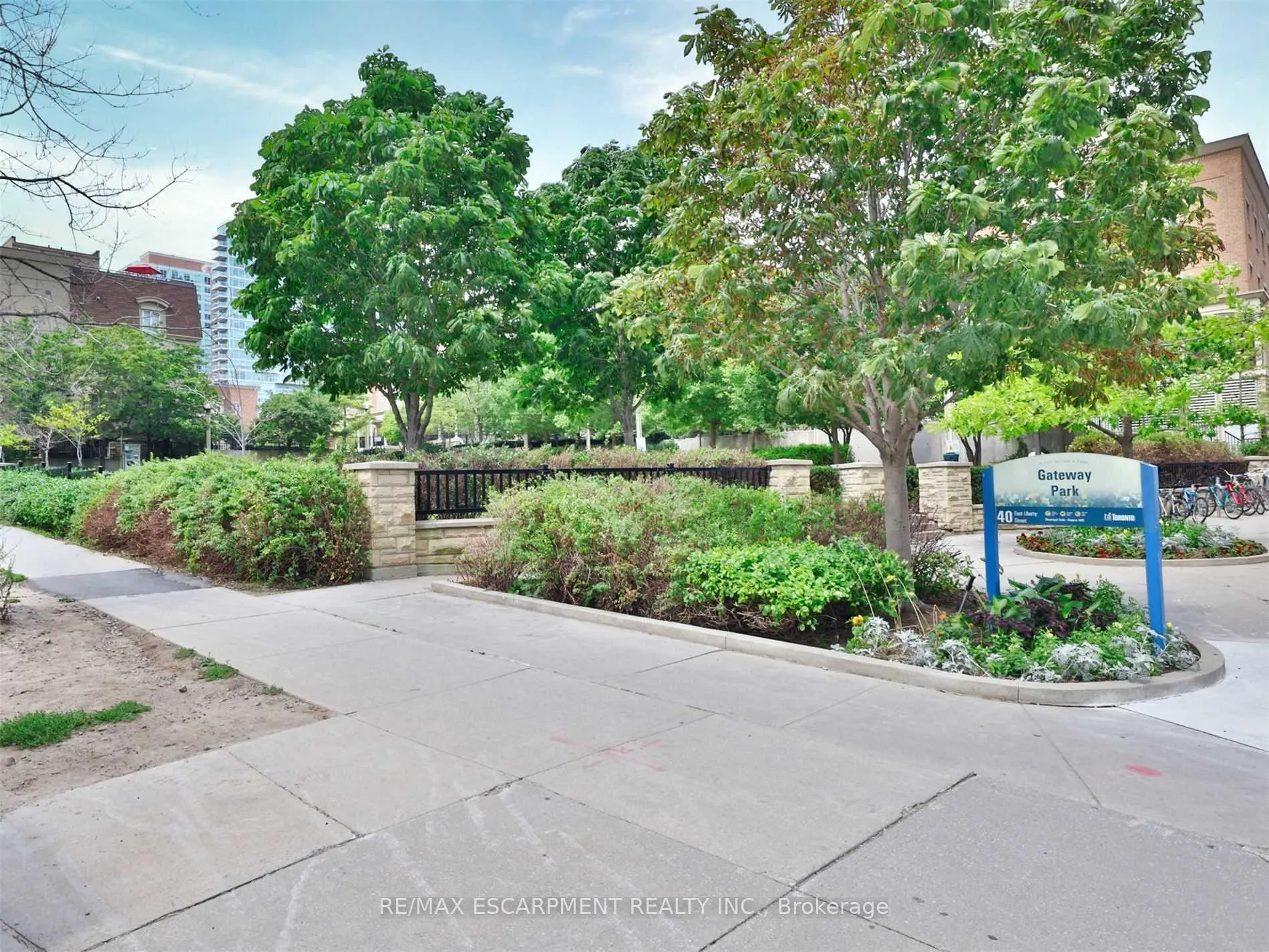 Photo 43 of Unit 705, 19 Western Battery Road, Toronto, Niagara — HOMEH