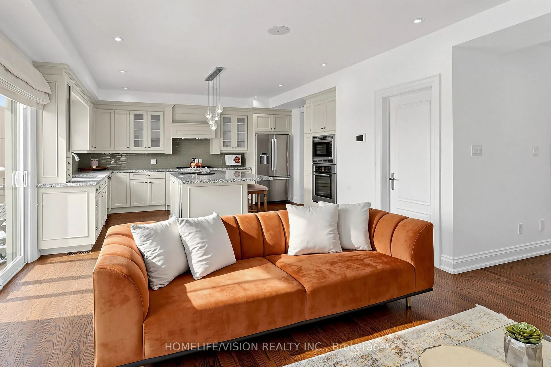 Photo 11 of 69 Don Valley Drive, Toronto, Broadview North — HOMEH