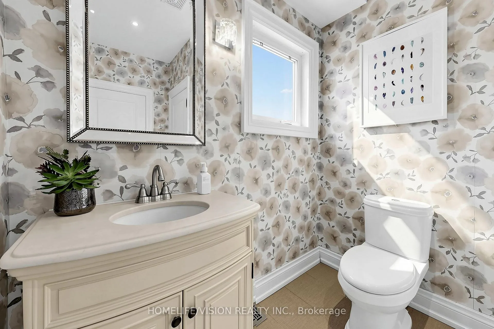 Photo 15 of 69 Don Valley Drive, Toronto, Broadview North — HOMEH