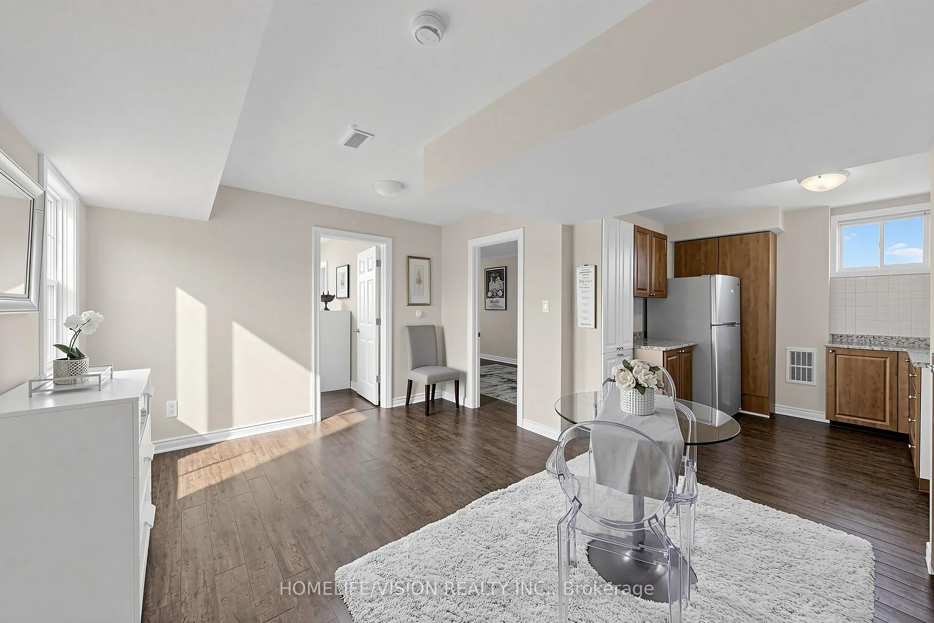 Photo 31 of 69 Don Valley Drive, Toronto, Broadview North — HOMEH