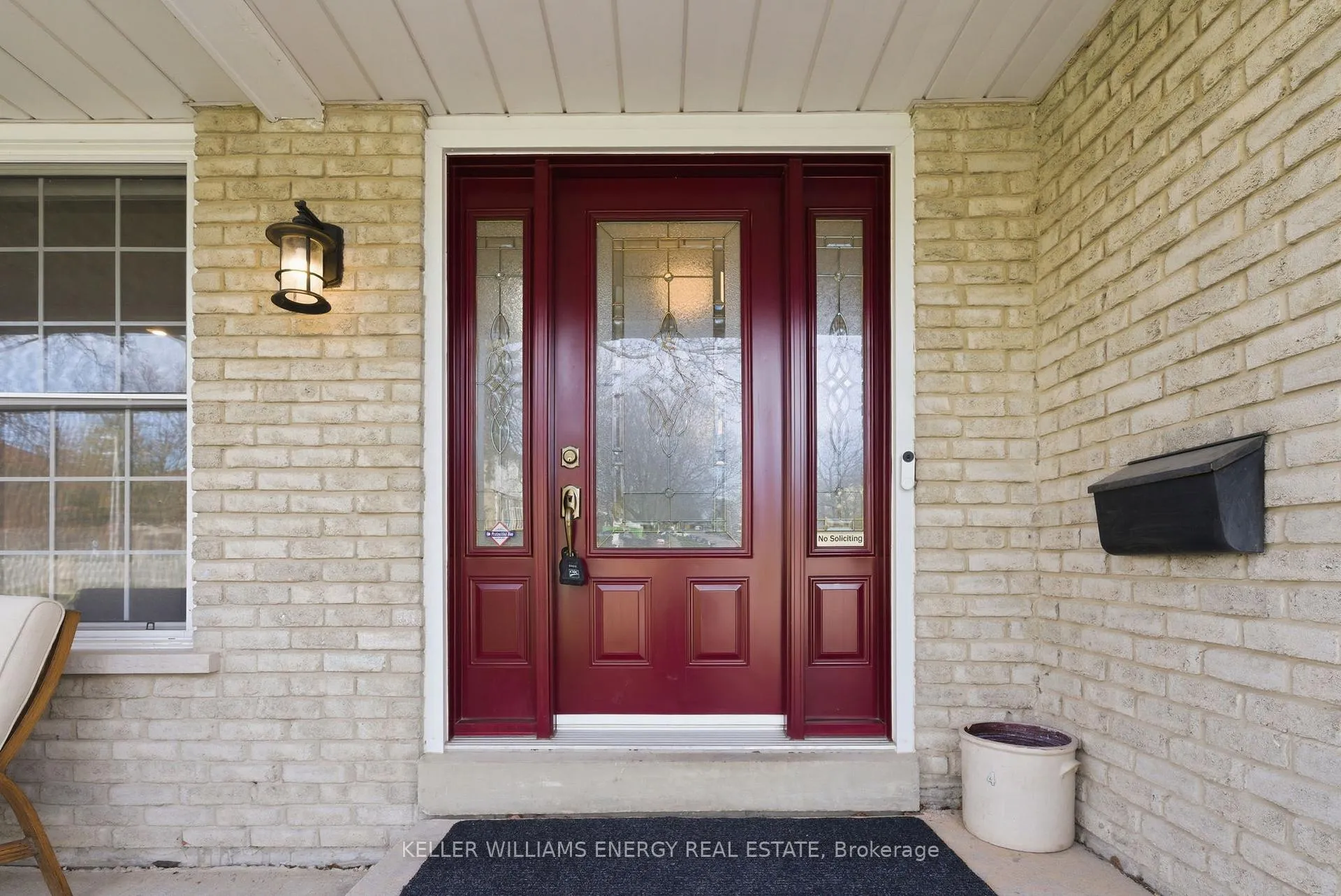 Photo 3 of 67 Rhonda Boulevard, Clarington, Bowmanville — HOMEH