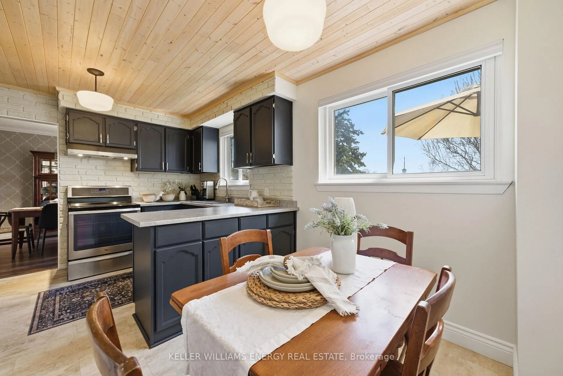 Photo 7 of 67 Rhonda Boulevard, Clarington, Bowmanville — HOMEH