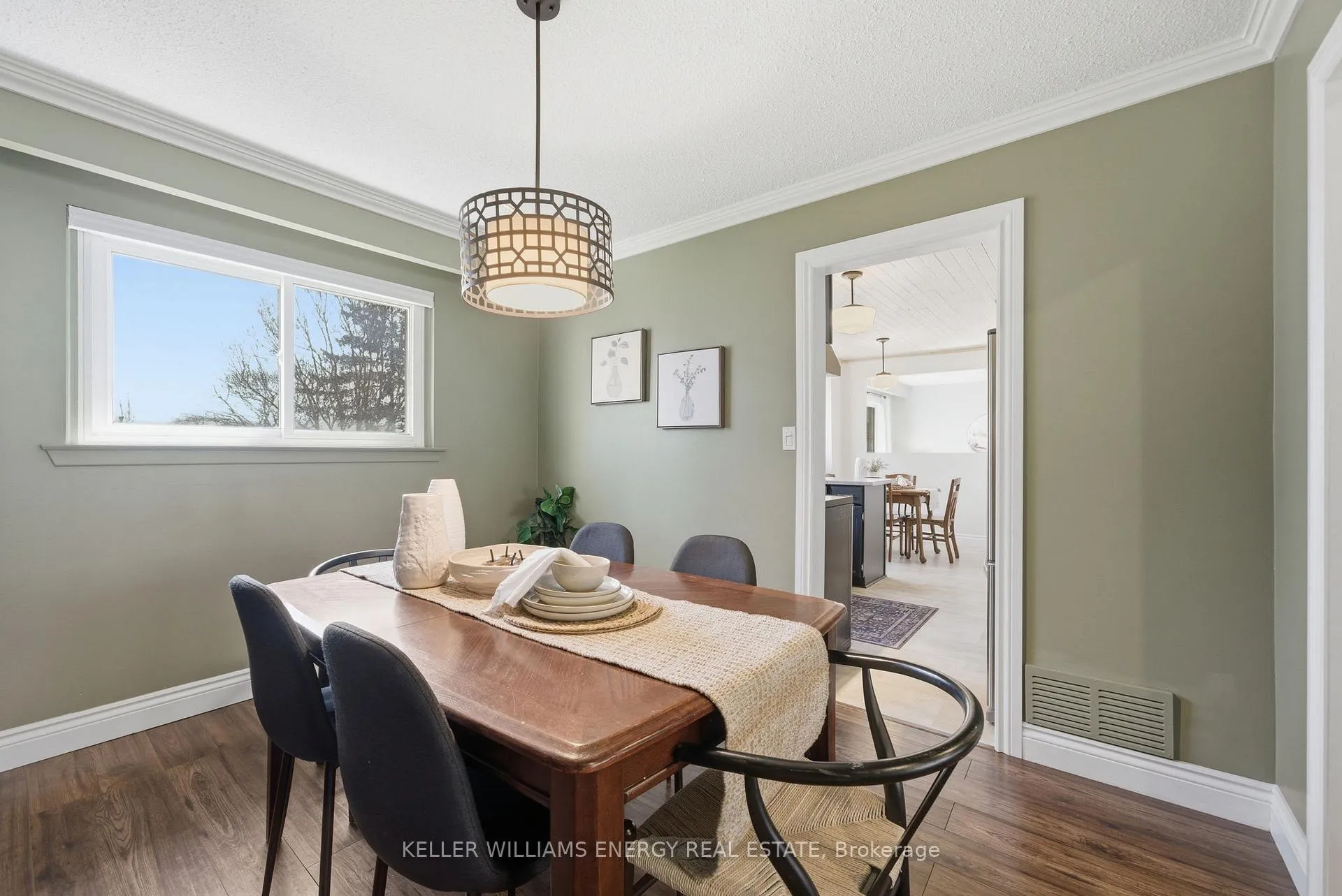 Photo 10 of 67 Rhonda Boulevard, Clarington, Bowmanville — HOMEH
