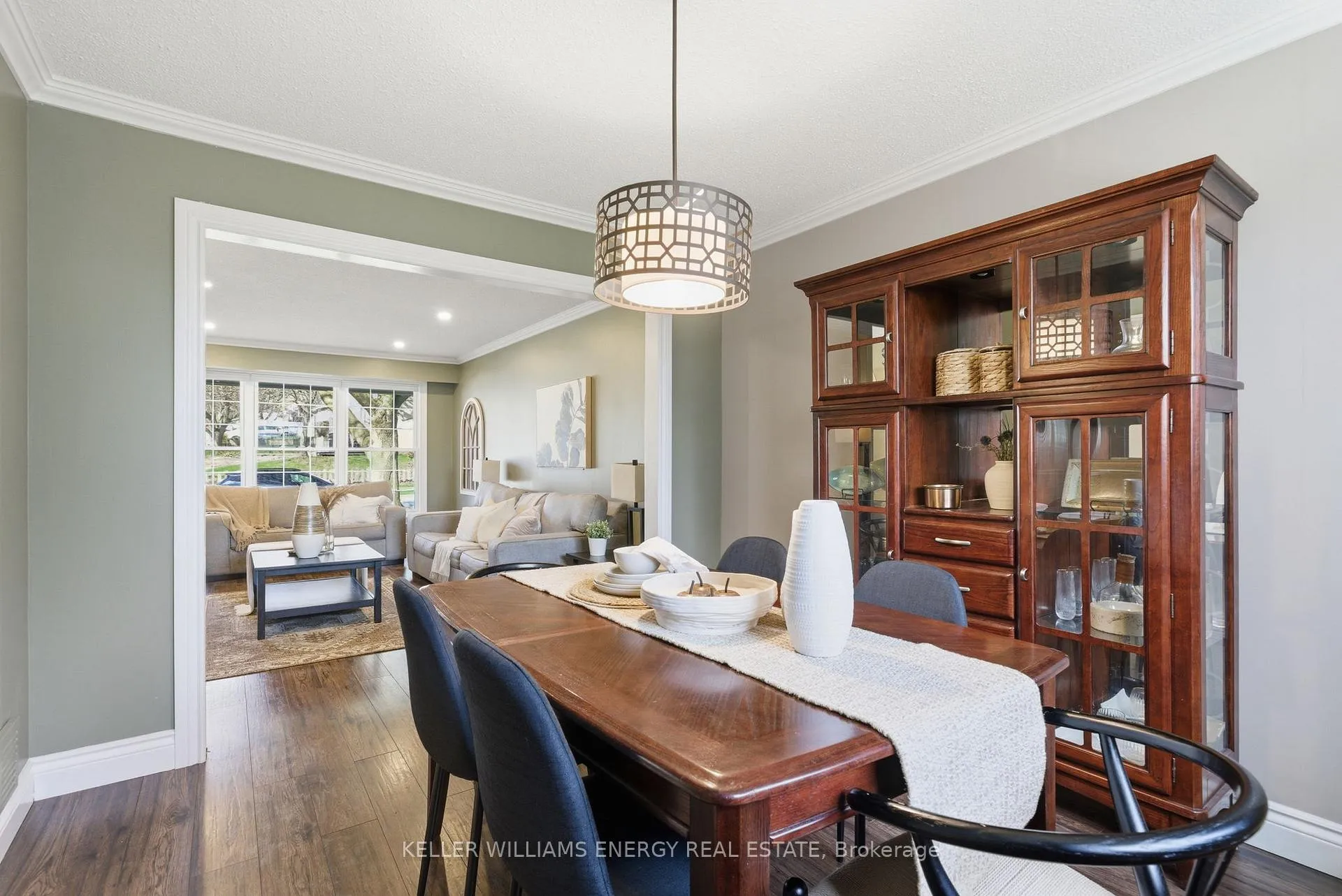 Photo 11 of 67 Rhonda Boulevard, Clarington, Bowmanville — HOMEH