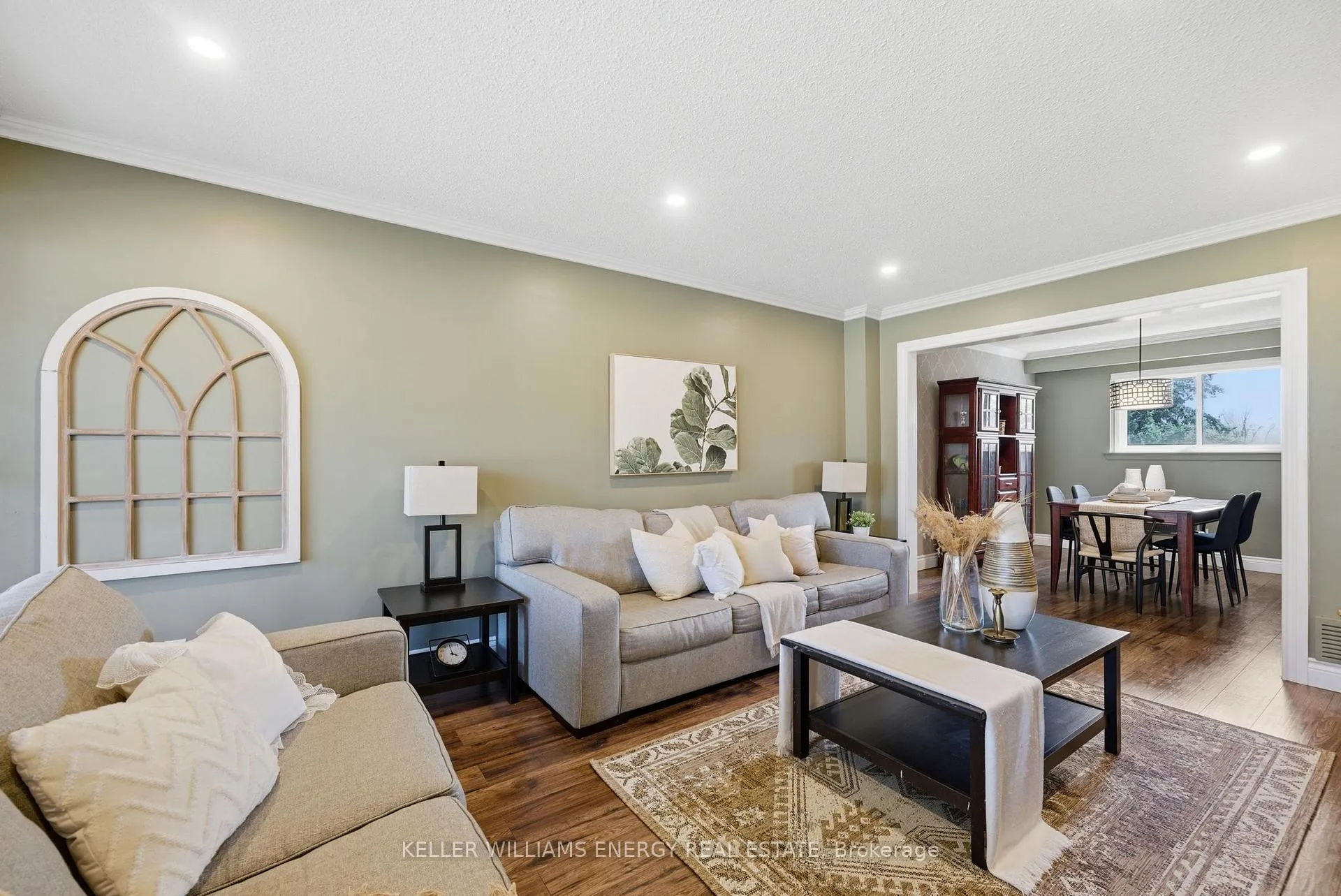Photo 12 of 67 Rhonda Boulevard, Clarington, Bowmanville — HOMEH
