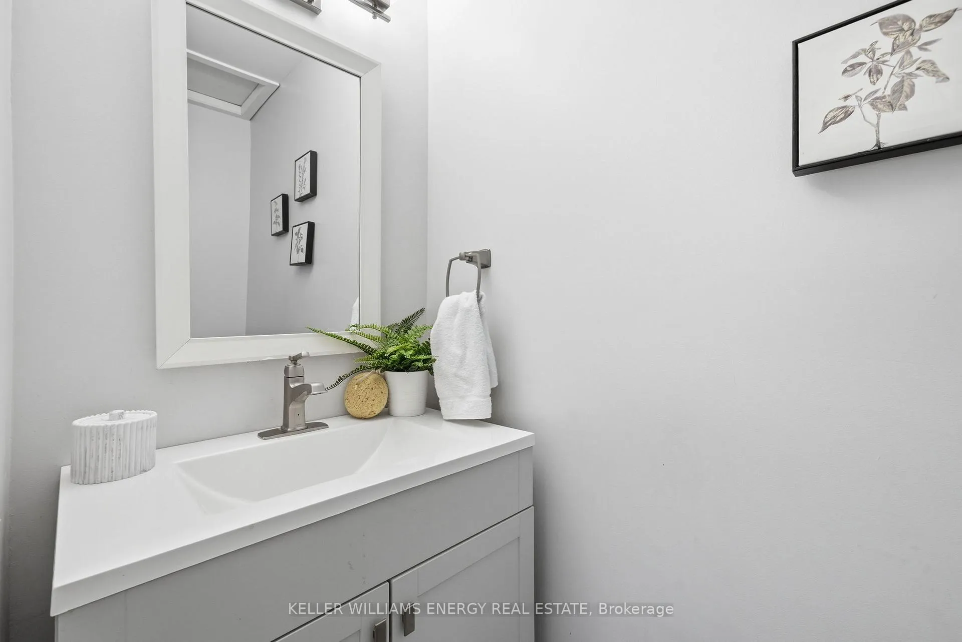 Photo 18 of 67 Rhonda Boulevard, Clarington, Bowmanville — HOMEH