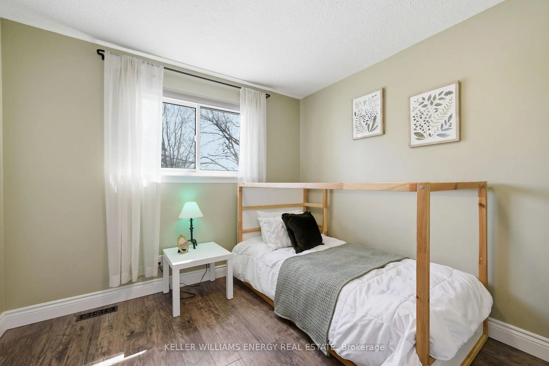 Photo 28 of 67 Rhonda Boulevard, Clarington, Bowmanville — HOMEH